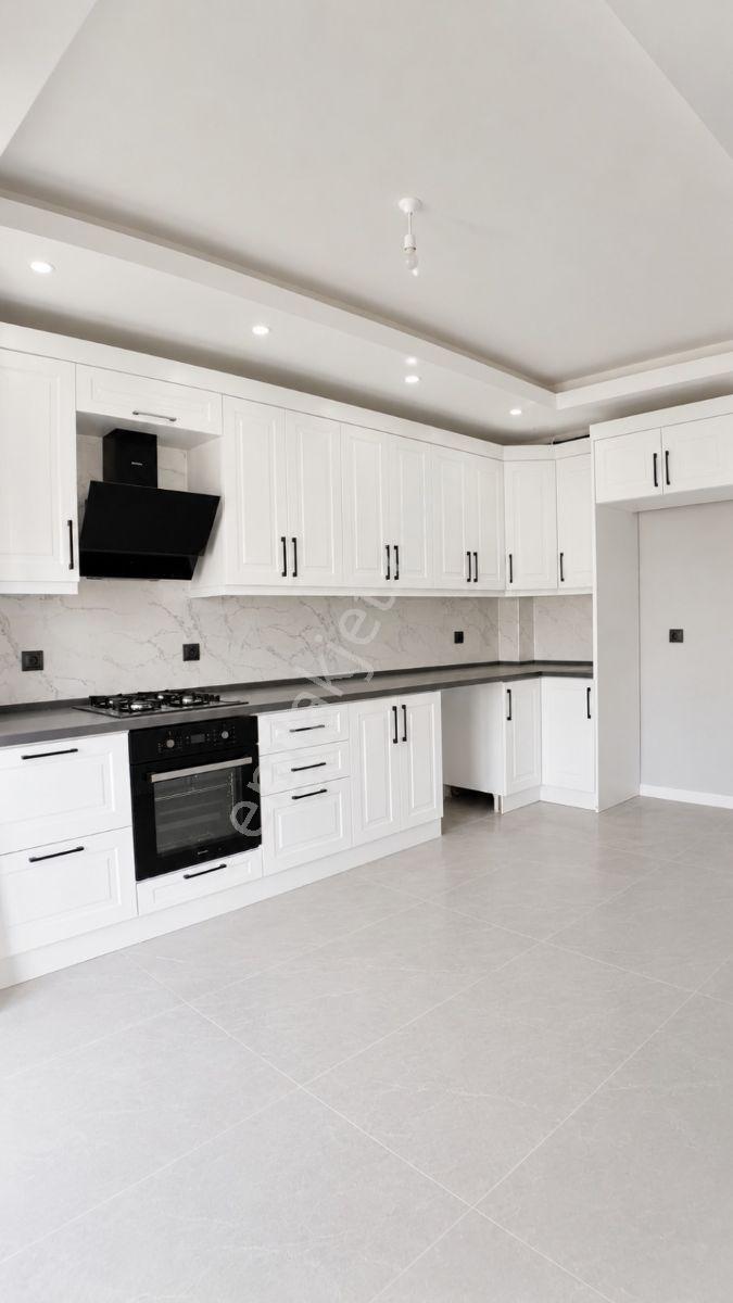 Öğretmen'den Satılık Lüks Villa - Görsel 15