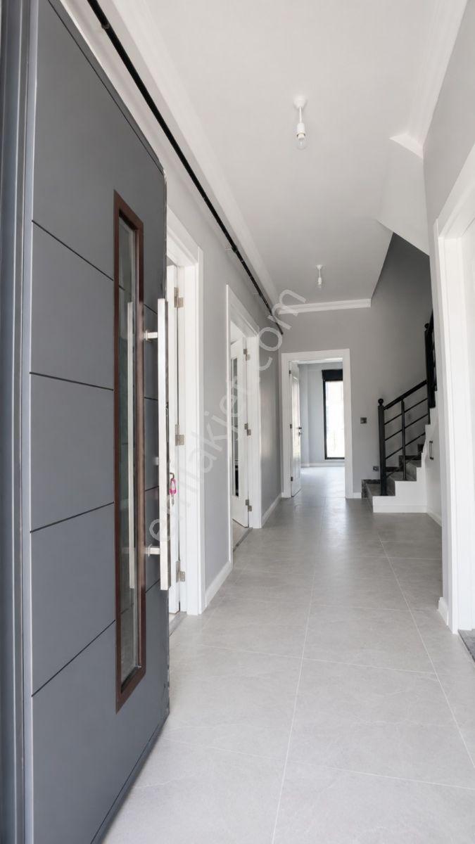 Öğretmen'den Satılık Lüks Villa - Görsel 11