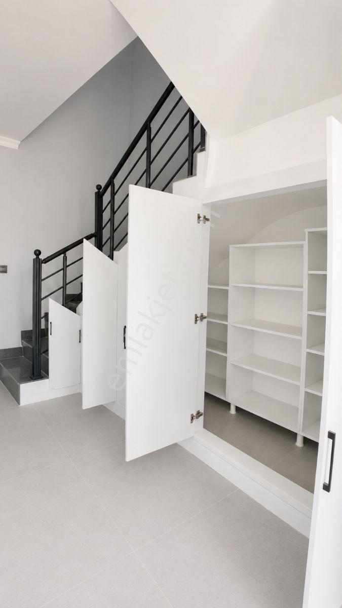 Öğretmen'den Satılık Lüks Villa - Görsel 3