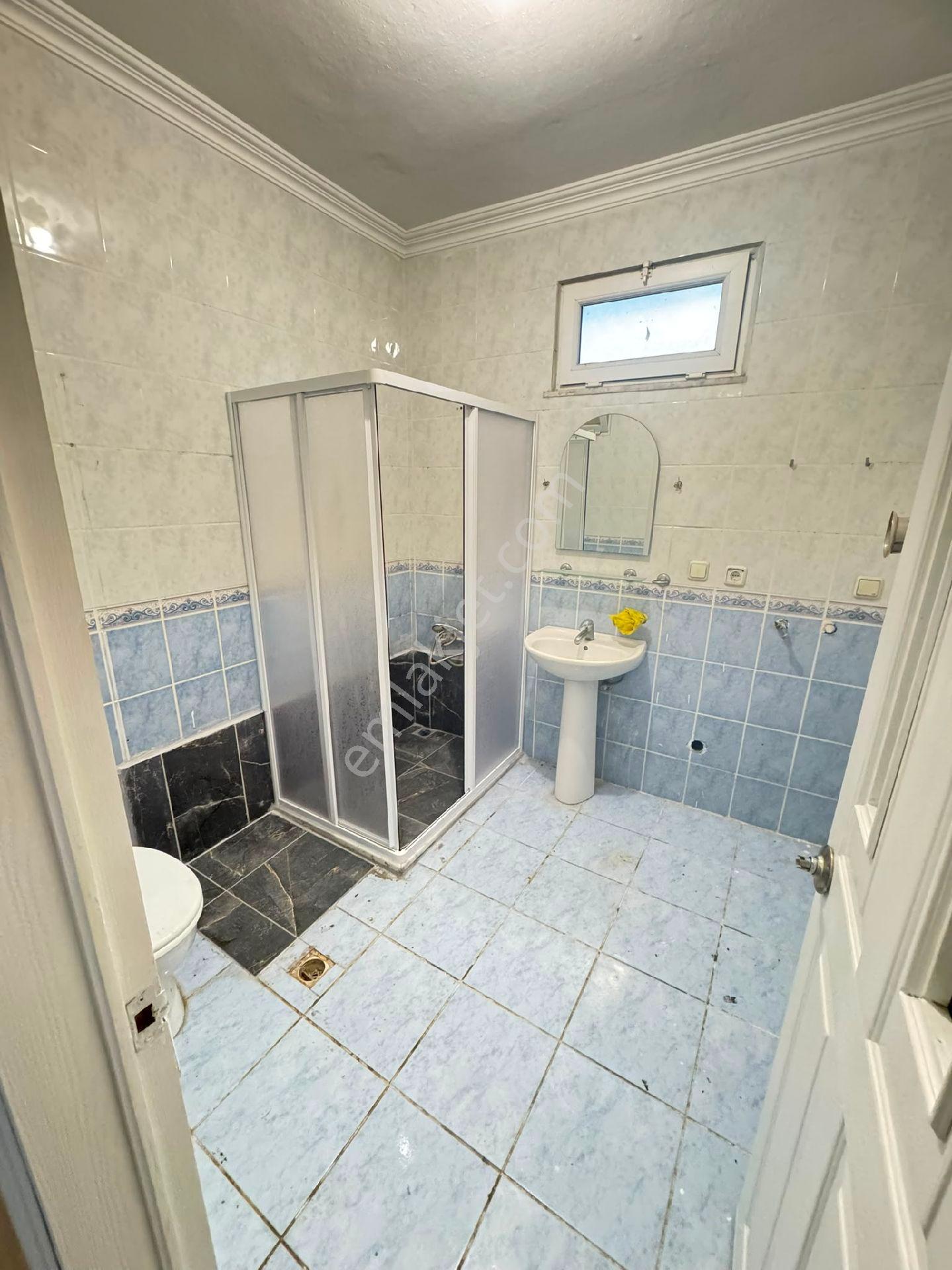 Sahibinden Kiralık Yaz Kış Kullanıma Uygun Doğalgazlı Denize Sıfır Yeni Boyalı Eşyasız Daire - Görsel 12