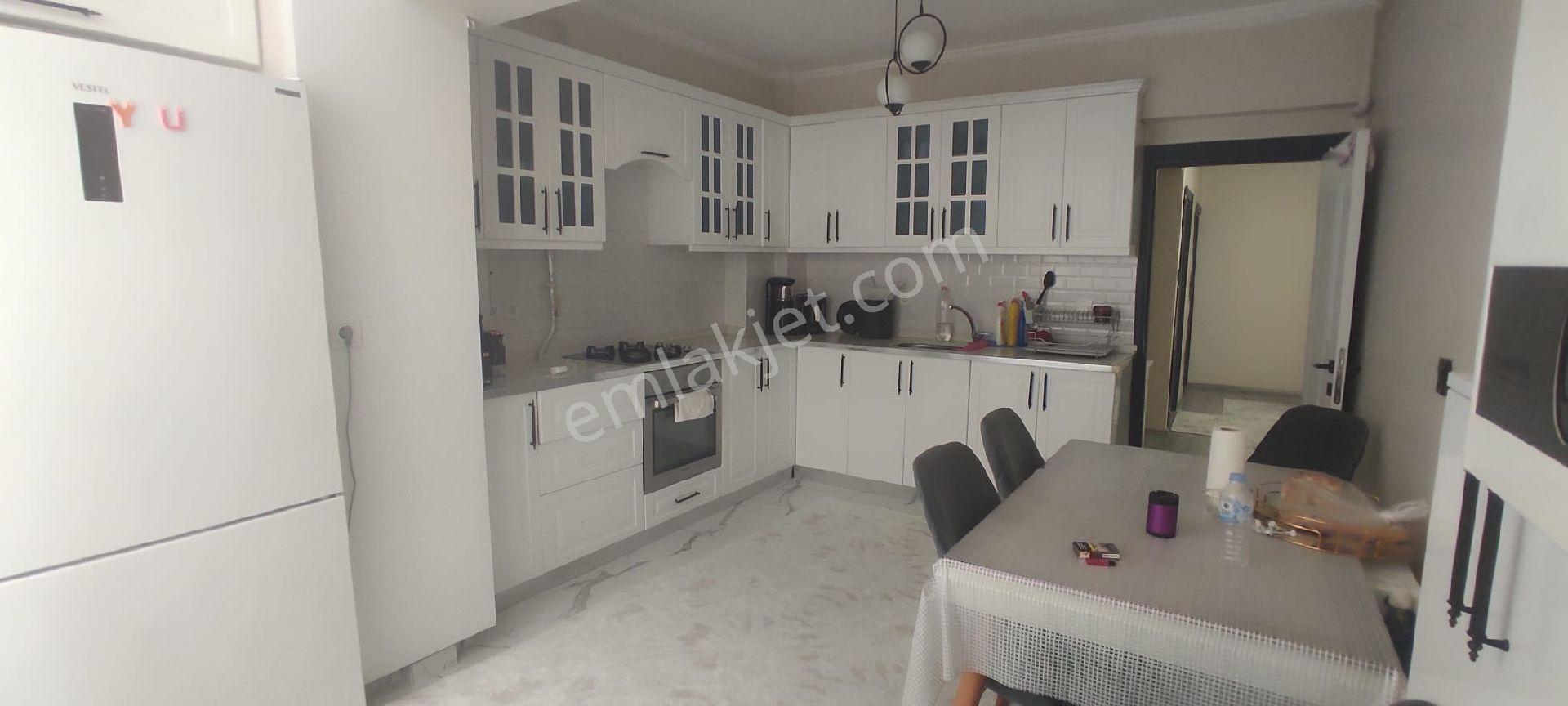 Gaziler Kayapınar Spor Kompleksi Civarı Full Bakımlı Daire