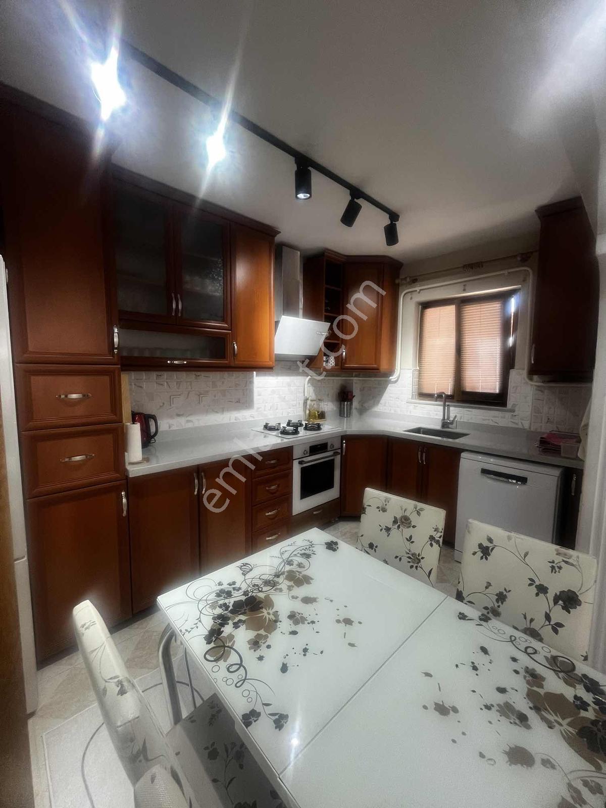 Arakat 3+1 Arsa Payı Yüksek Müstakil Bina - Görsel 32