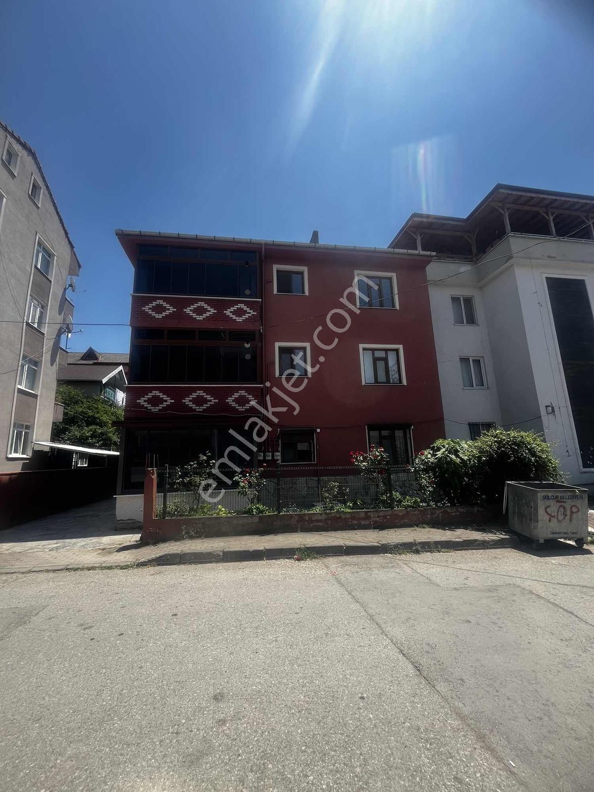 Arakat 3+1 Arsa Payı Yüksek Müstakil Bina