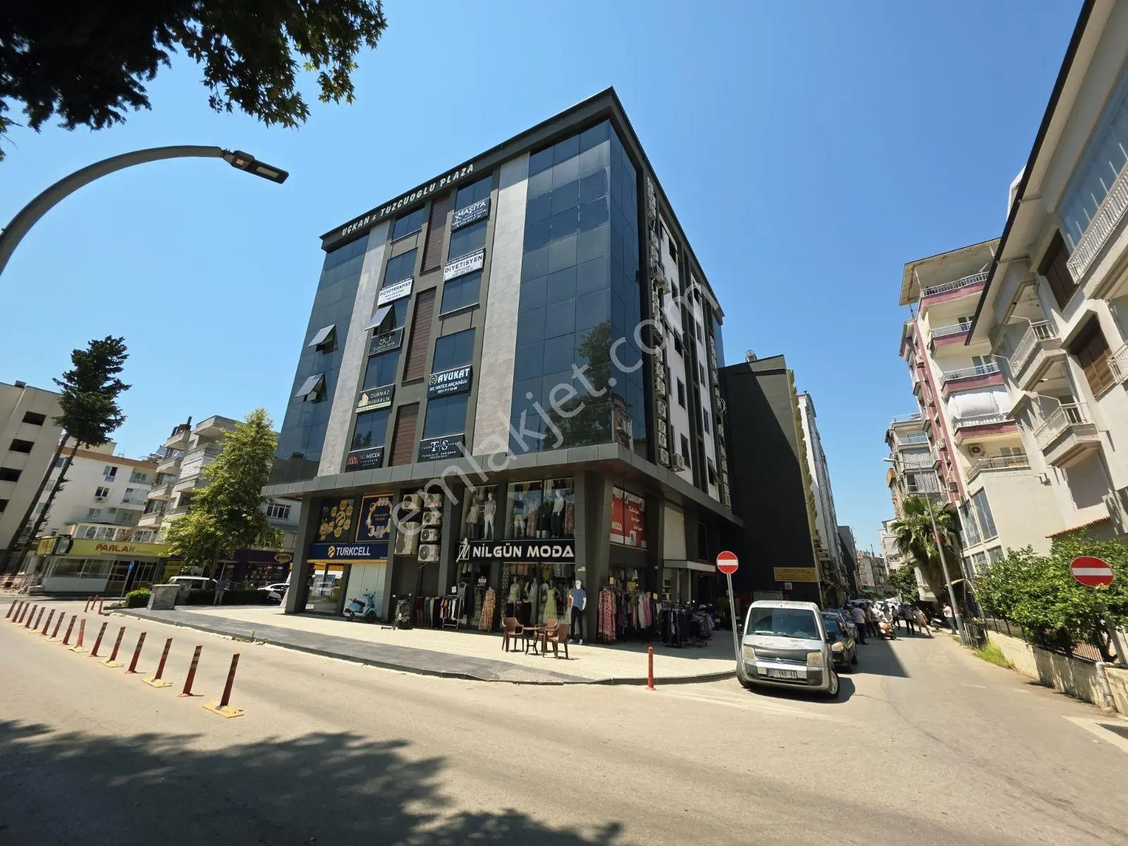 Serik Atatürk Caddesi'nde Plazada Prestijli Kiralık Ofis - Görsel 2