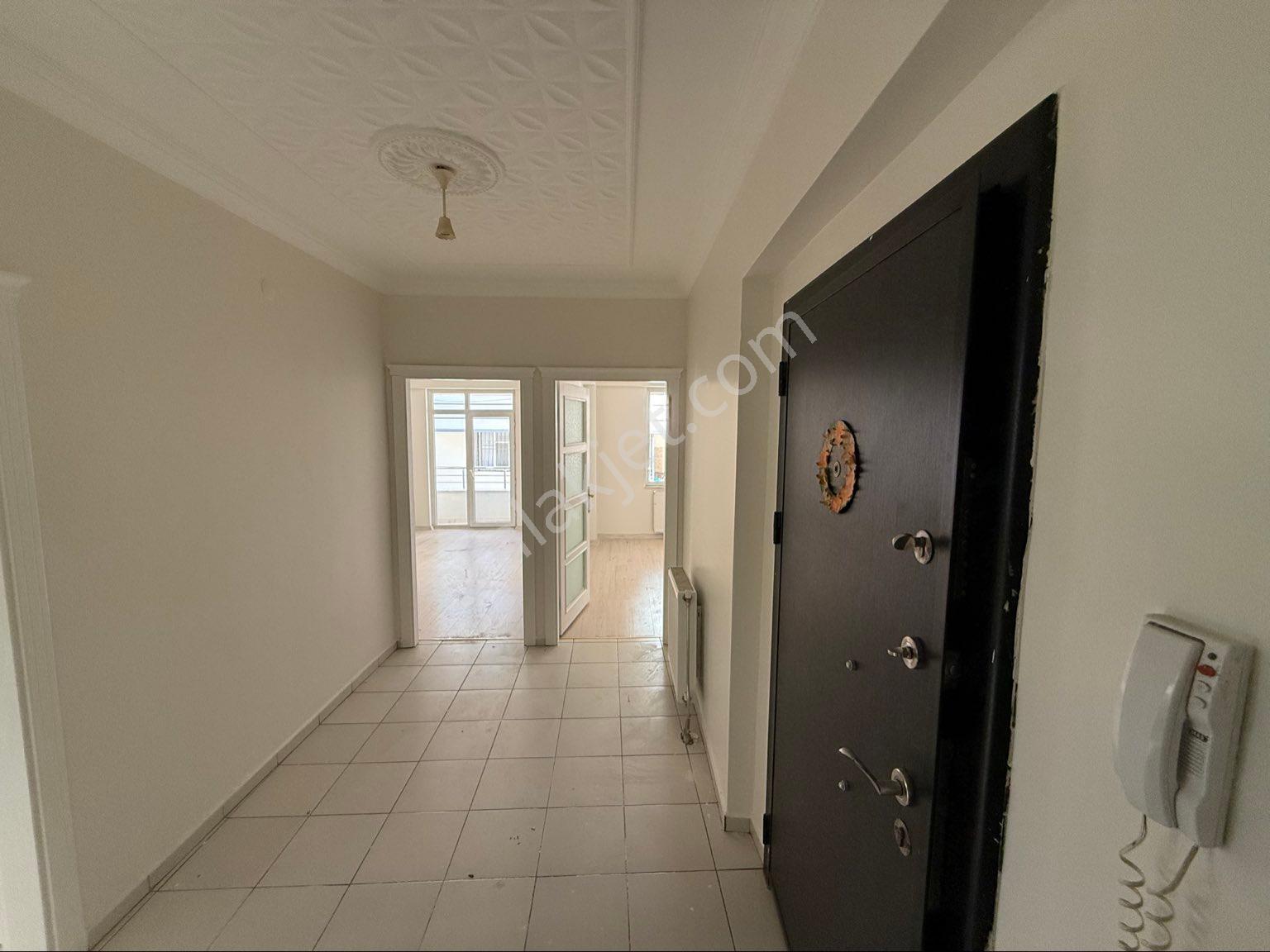 Üniversite Mahalesinde Tek Daire Fiyatına 2 Bağımsız Daire - Görsel 5