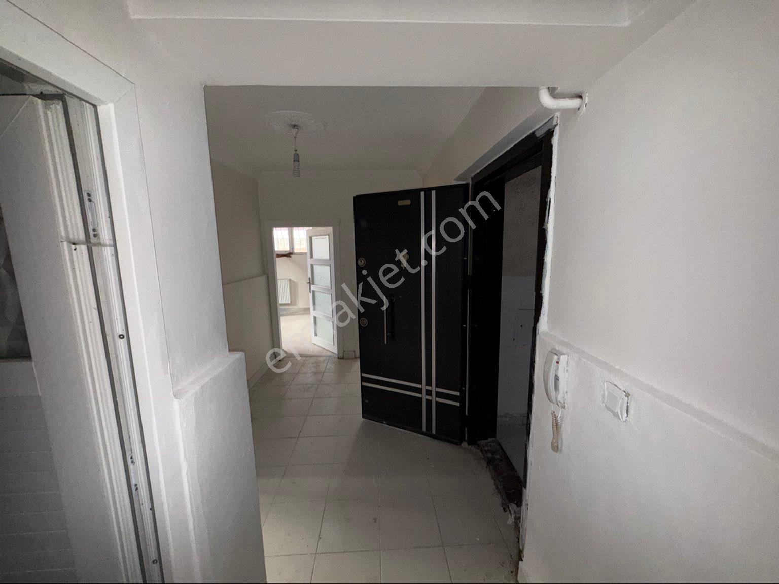 Üniversite Mahalesinde Tek Daire Fiyatına 2 Bağımsız Daire - Görsel 37