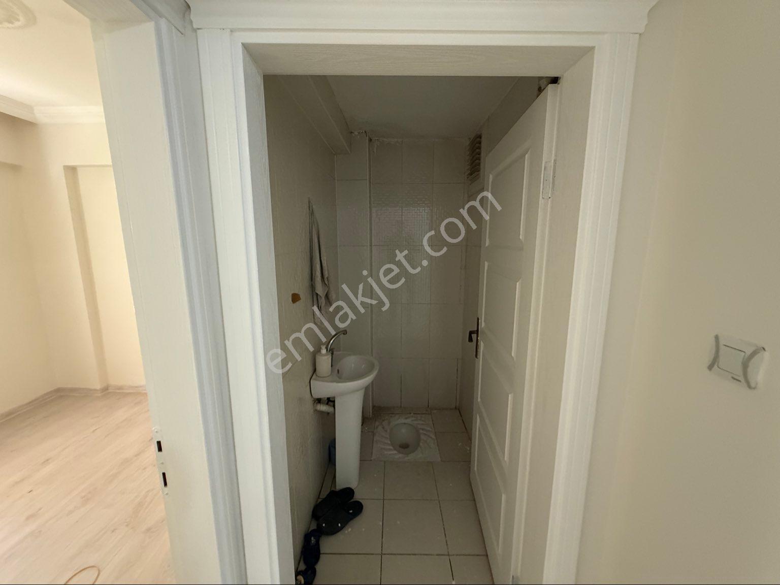 Üniversite Mahalesinde Tek Daire Fiyatına 2 Bağımsız Daire - Görsel 10