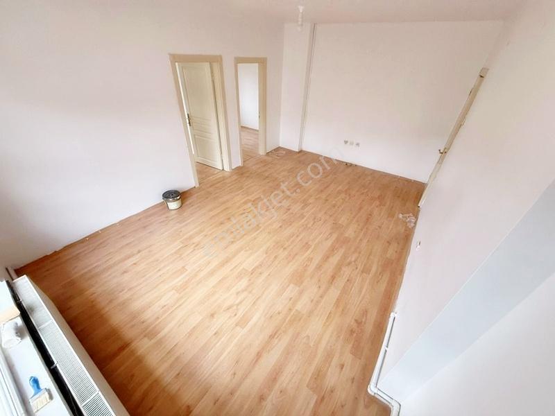 İncirli R.saydam Cd.yakını Katta 3+1 Yapılı Kiralık Daire.. - Görsel 22
