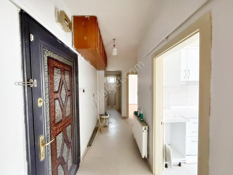 İncirli R.saydam Cd.yakını Katta 3+1 Yapılı Kiralık Daire.. - Görsel 5