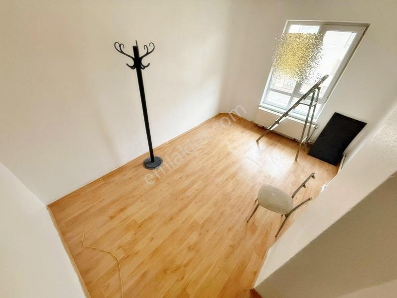 İncirli R.saydam Cd.yakını Katta 3+1 Yapılı Kiralık Daire.. - Görsel 28