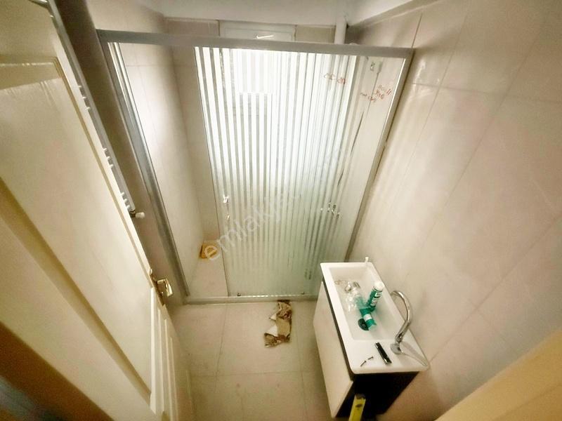 İncirli R.saydam Cd.yakını Katta 3+1 Yapılı Kiralık Daire.. - Görsel 30