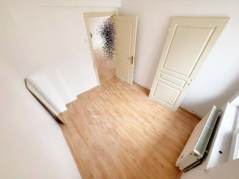 İncirli R.saydam Cd.yakını Katta 3+1 Yapılı Kiralık Daire.. - Görsel 35