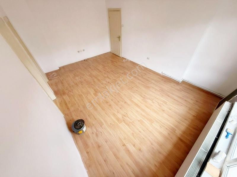 İncirli R.saydam Cd.yakını Katta 3+1 Yapılı Kiralık Daire.. - Görsel 6