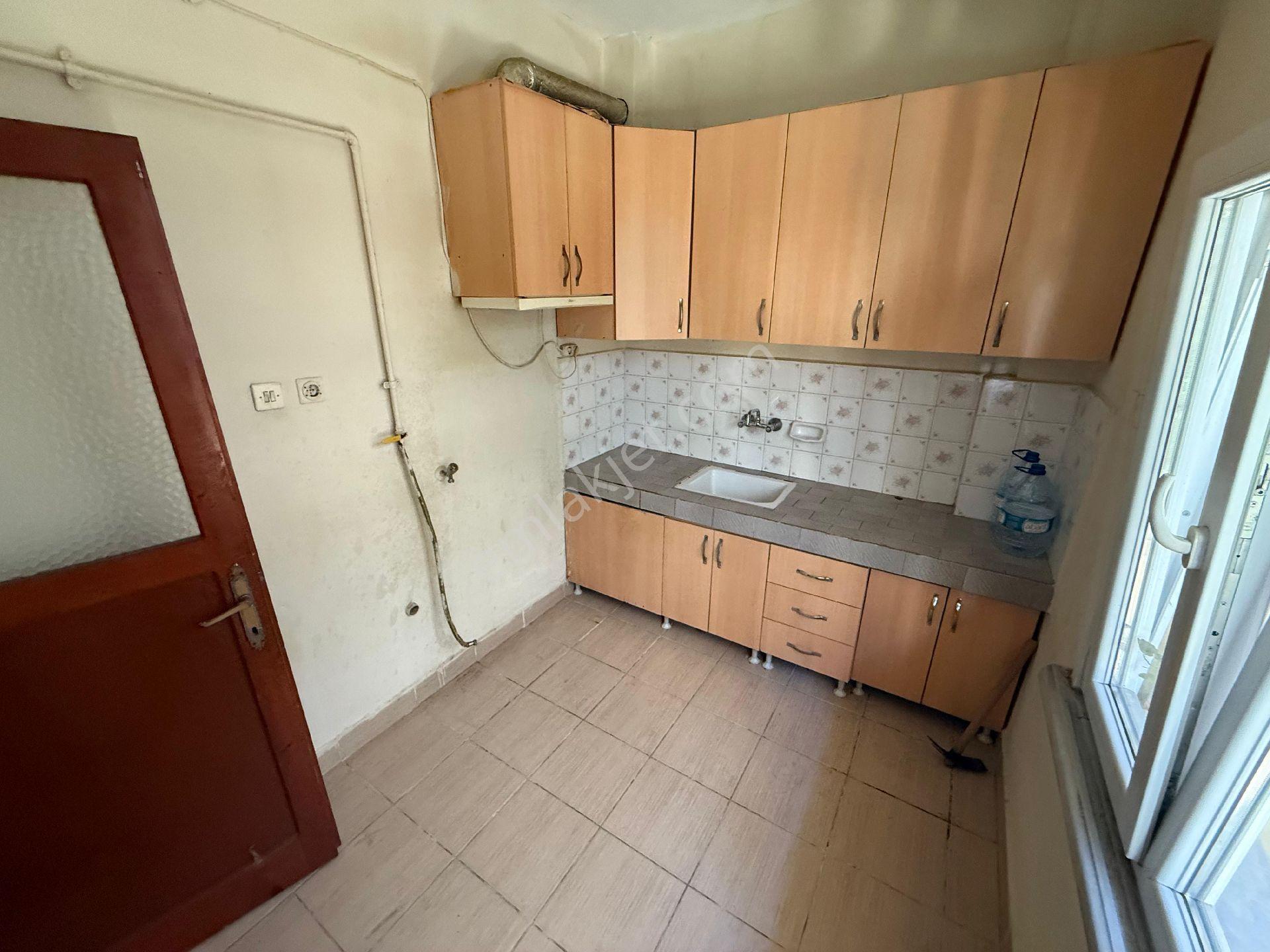 Toyap Yapıdan Uğurmumcu Mahallsenide 1+1 65 M² Doğalgaz Sobalı Yüksek Giriş - Görsel 10