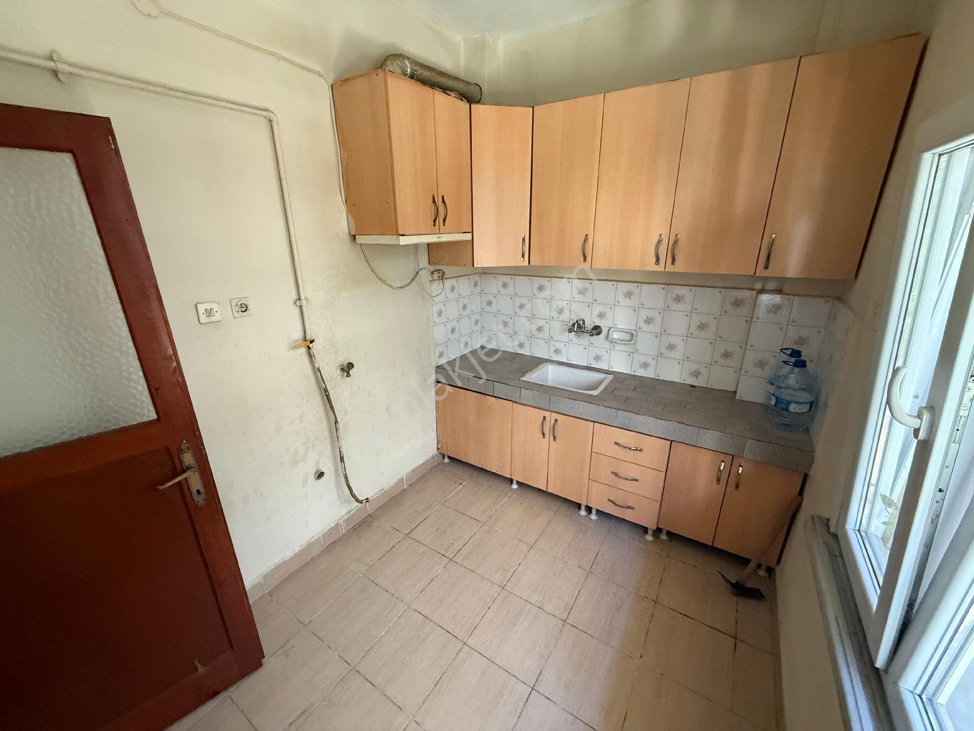 Toyap Yapıdan Uğurmumcu Mahallsenide 1+1 65 M² Doğalgaz Sobalı Yüksek Giriş - Görsel 11