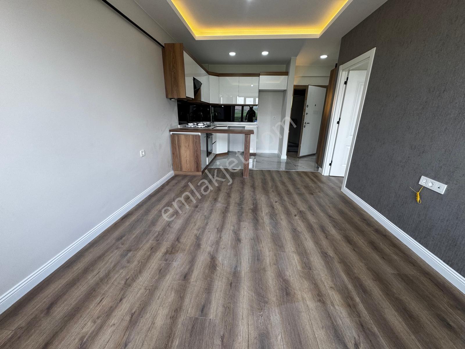 Esenboğa Mh.üniversiteye Yanı Sıfır 1+1 Sıfır Eşyalı Daire - Görsel 3