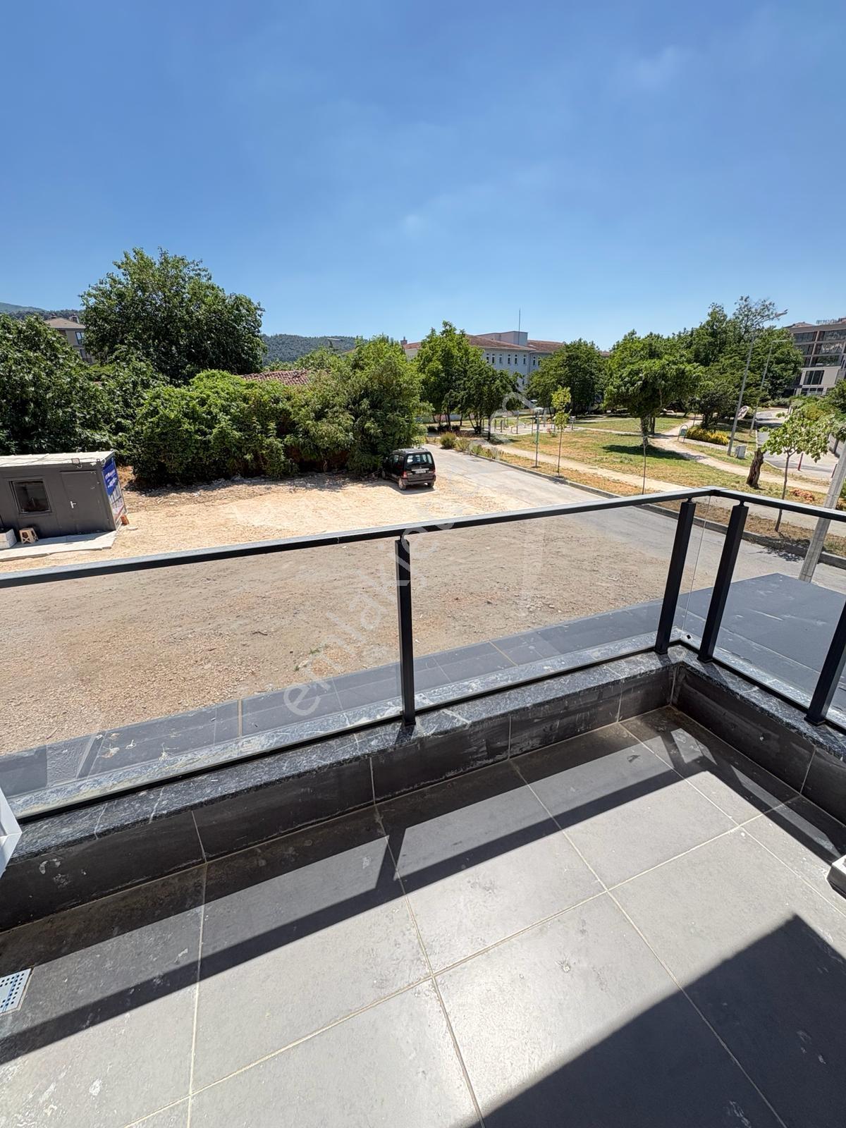 Odunlukta Hüdavendigar Parkı Yanı Full Eşyalı Sıfır 1+1 Kiralık - Görsel 26