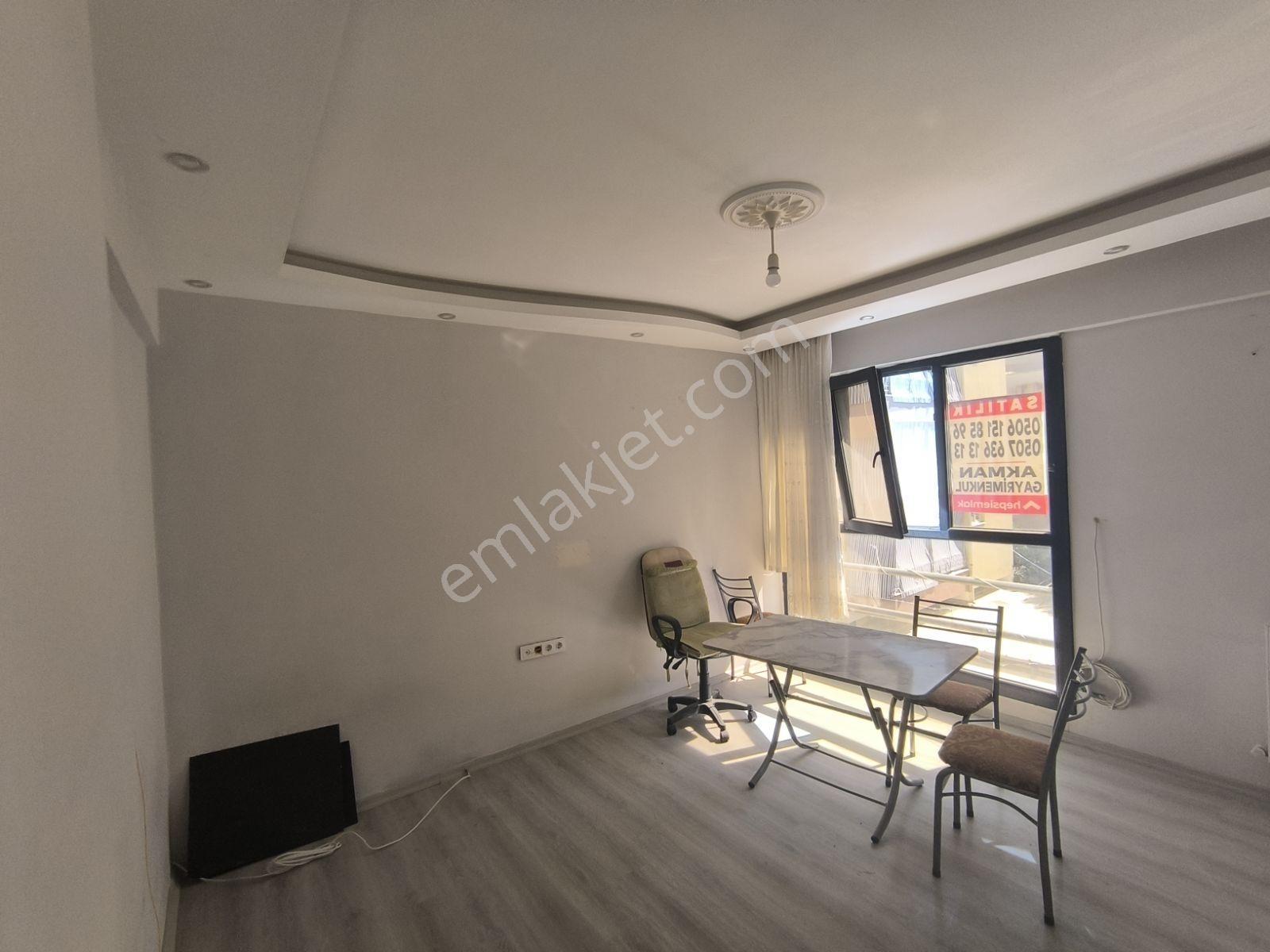 Muradiye'de Ana Cadde Dibinde Organizeye Yakın Eşyalı - Görsel 19