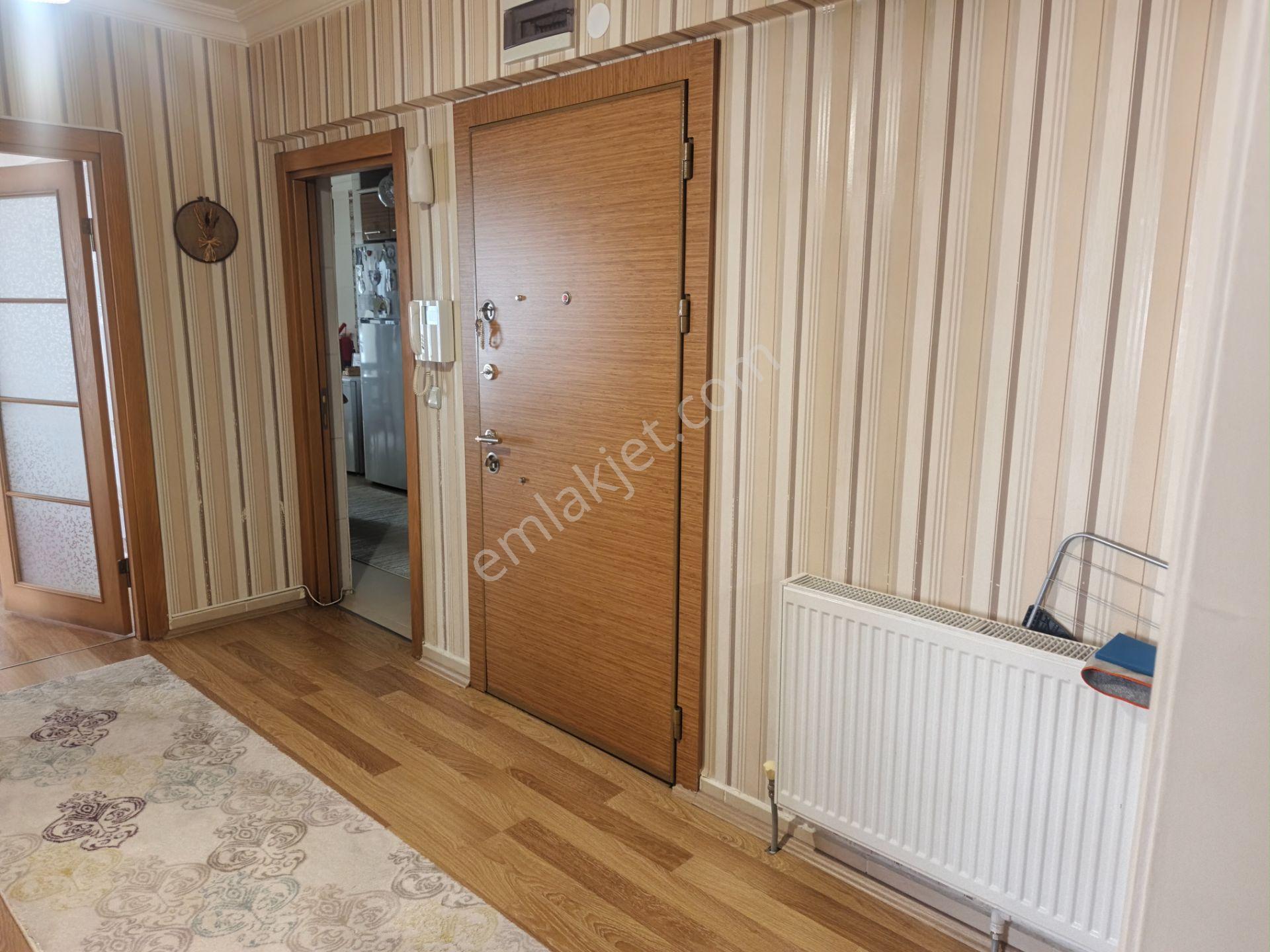 Sahibinden Cadde Üzeri Sitede 3+1 Daire - Görsel 7