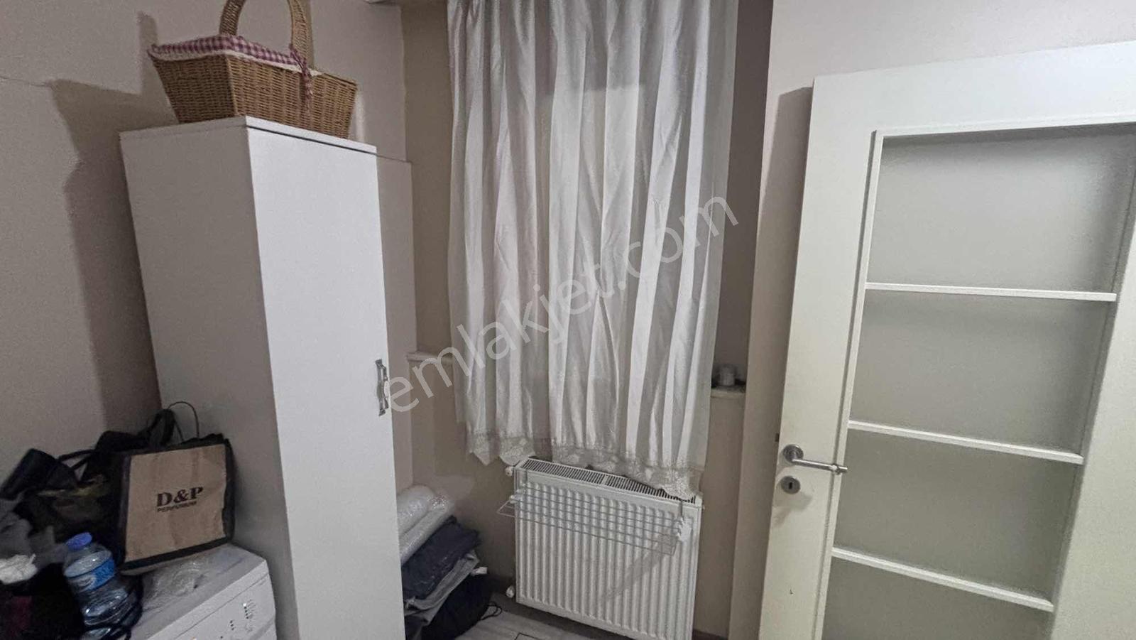 Kağıthane Şirintepe'de Caddenin Dibinde Kiralık Daire - Görsel 2
