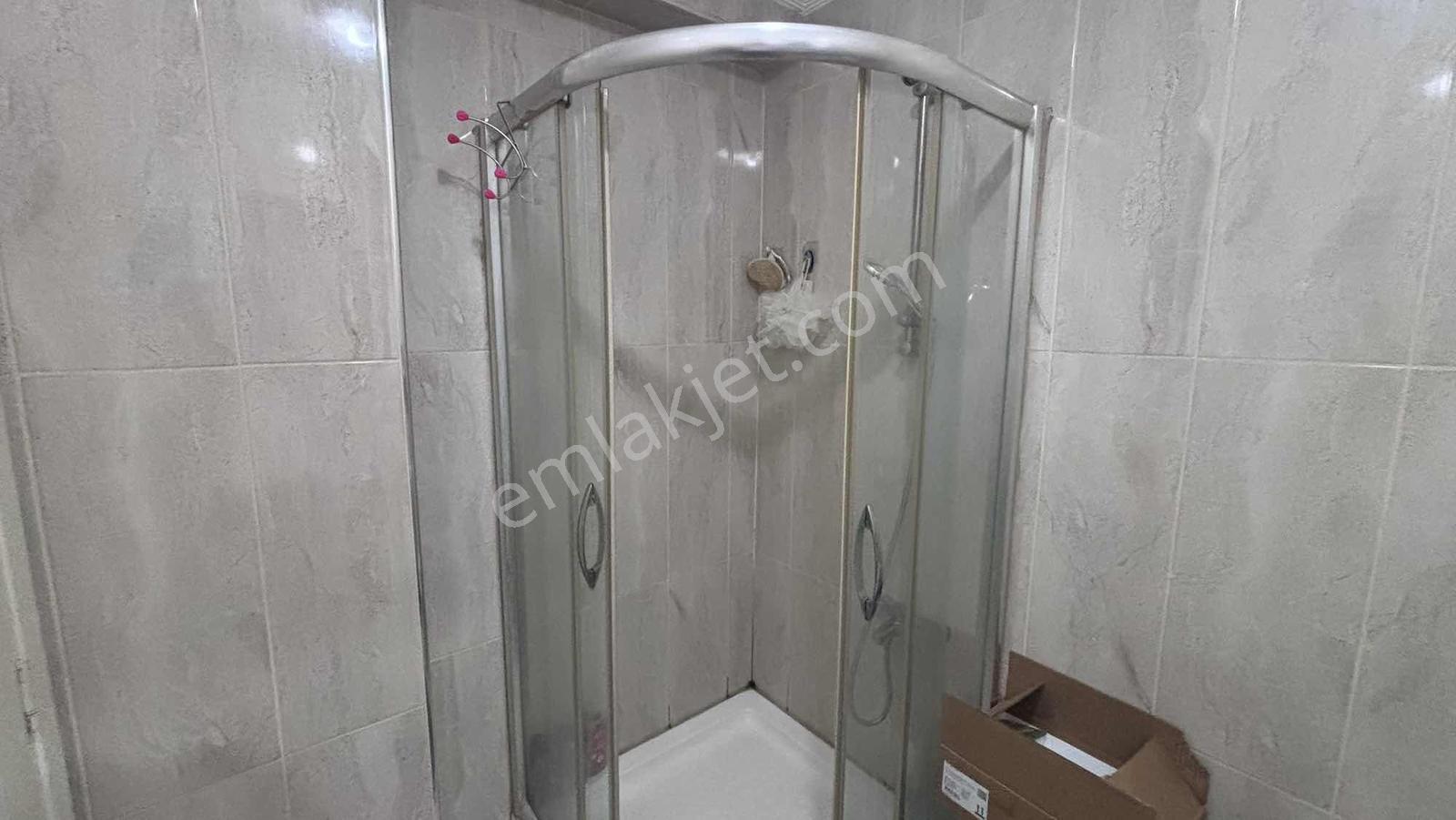 Kağıthane Şirintepe'de Caddenin Dibinde Kiralık Daire - Görsel 6