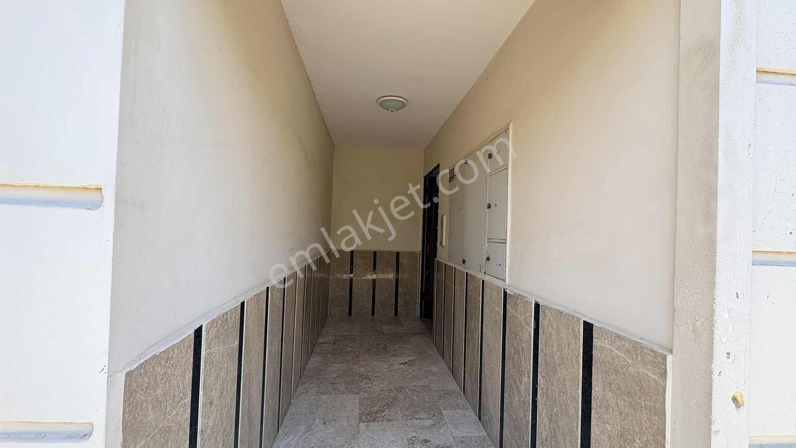 Buket Emlak'tan Kiralık 2+1 Daire Açık Mutfak Doğalgazlı - Görsel 3