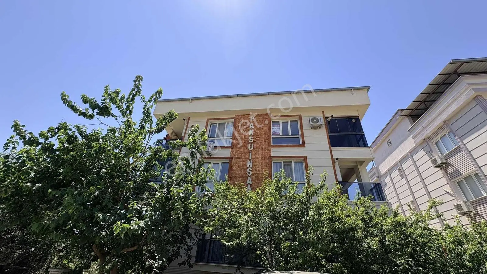 Buket Emlak'tan Kiralık 2+1 Daire Açık Mutfak Doğalgazlı