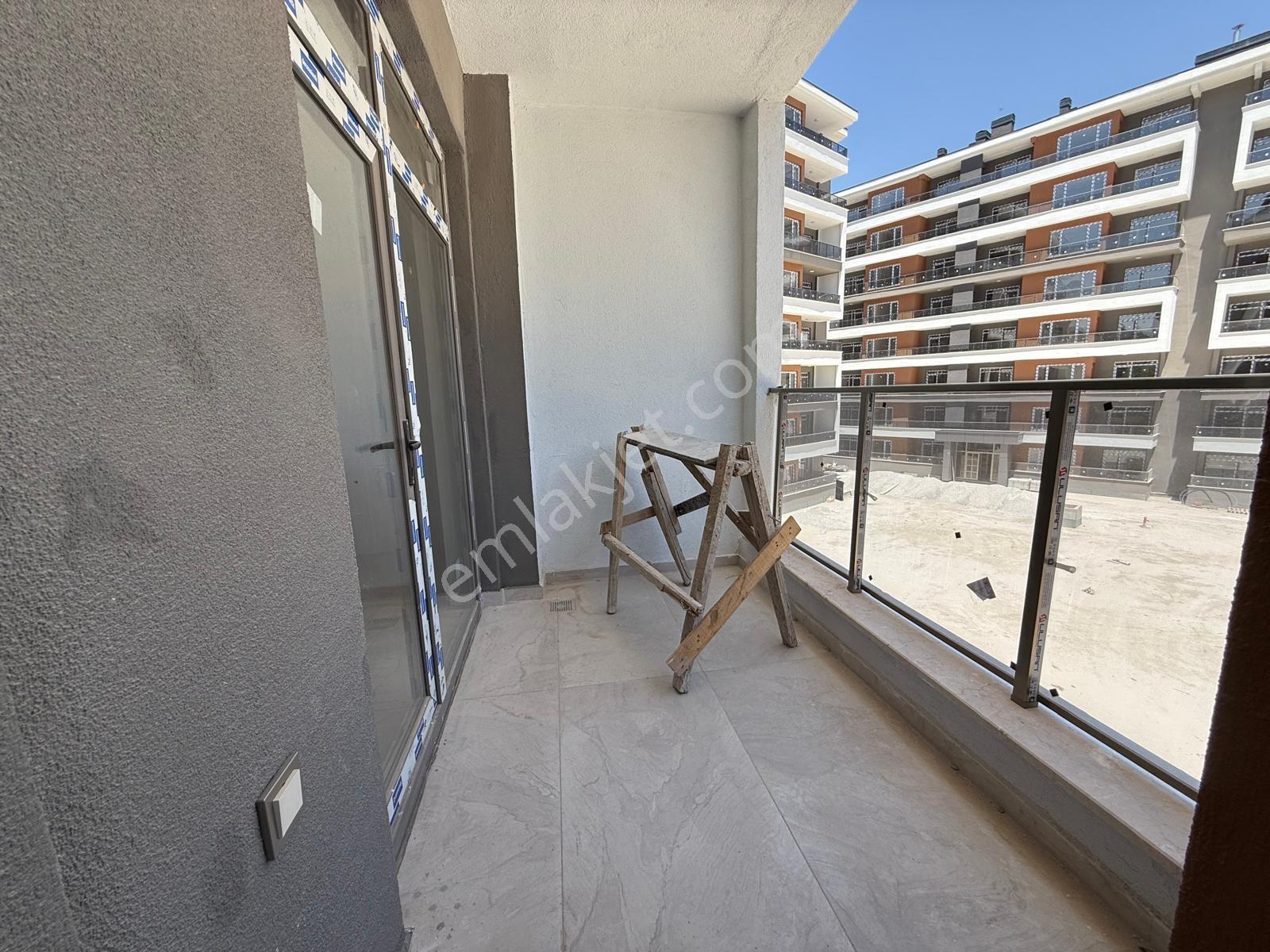 Meram Pirebide Lüks Site İçi Kapalı Otoparklı Satılık 3+1 Daire - Görsel 13