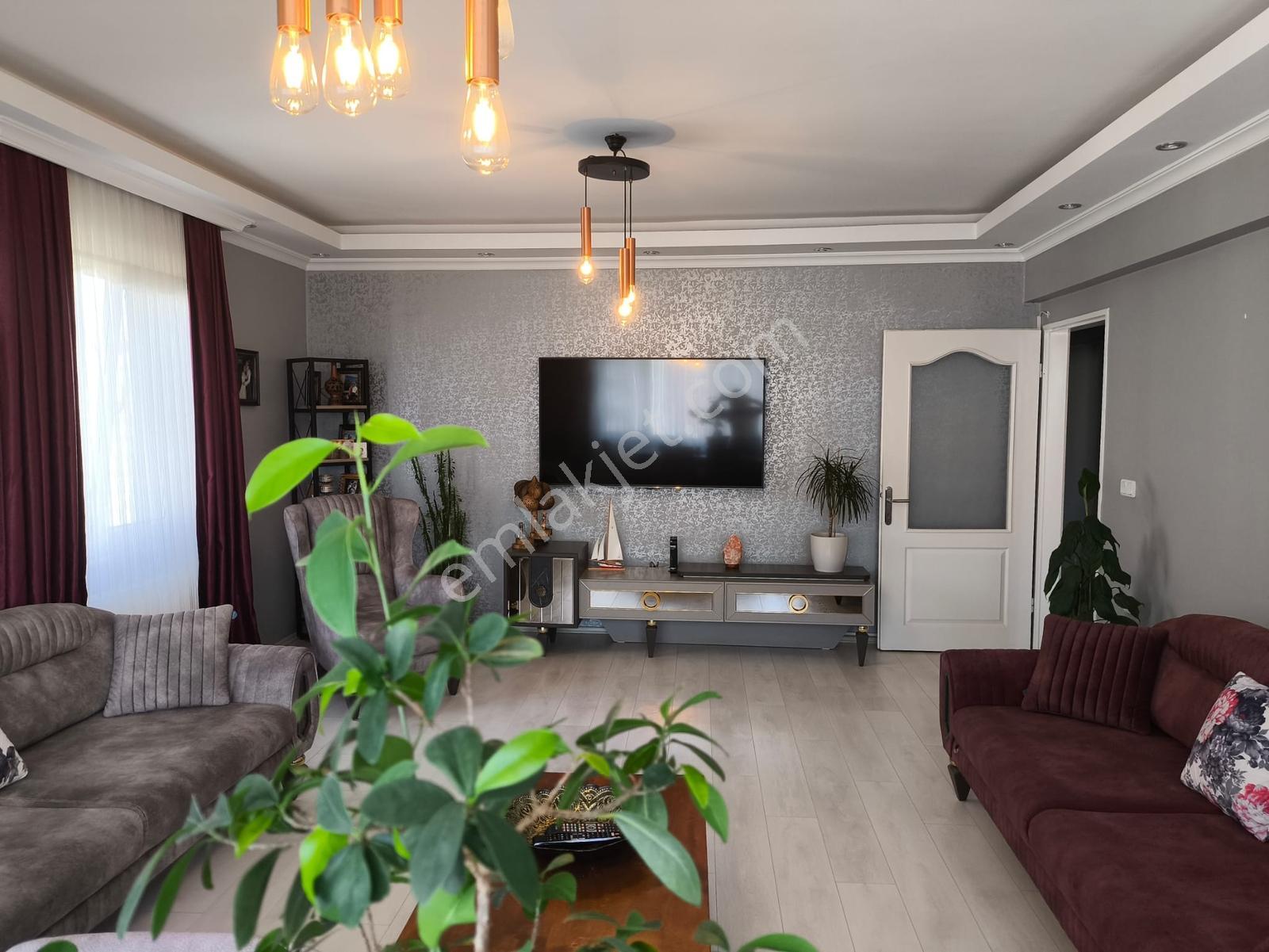 Barış Mah Merkezi Konumda Full Tadilatlı 3+1 Satılık Daire - Görsel 8