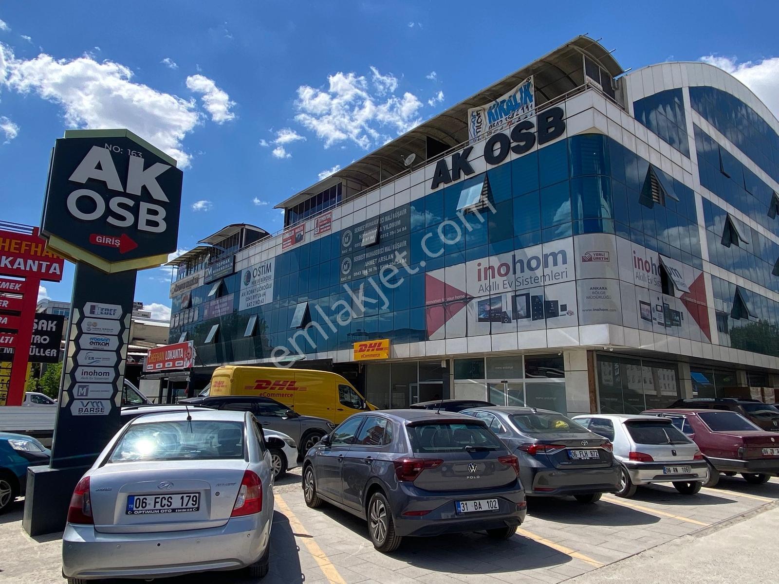 İvedik'te Ak Osb İş Merkezin De Kiralık 80 M2 Ofis