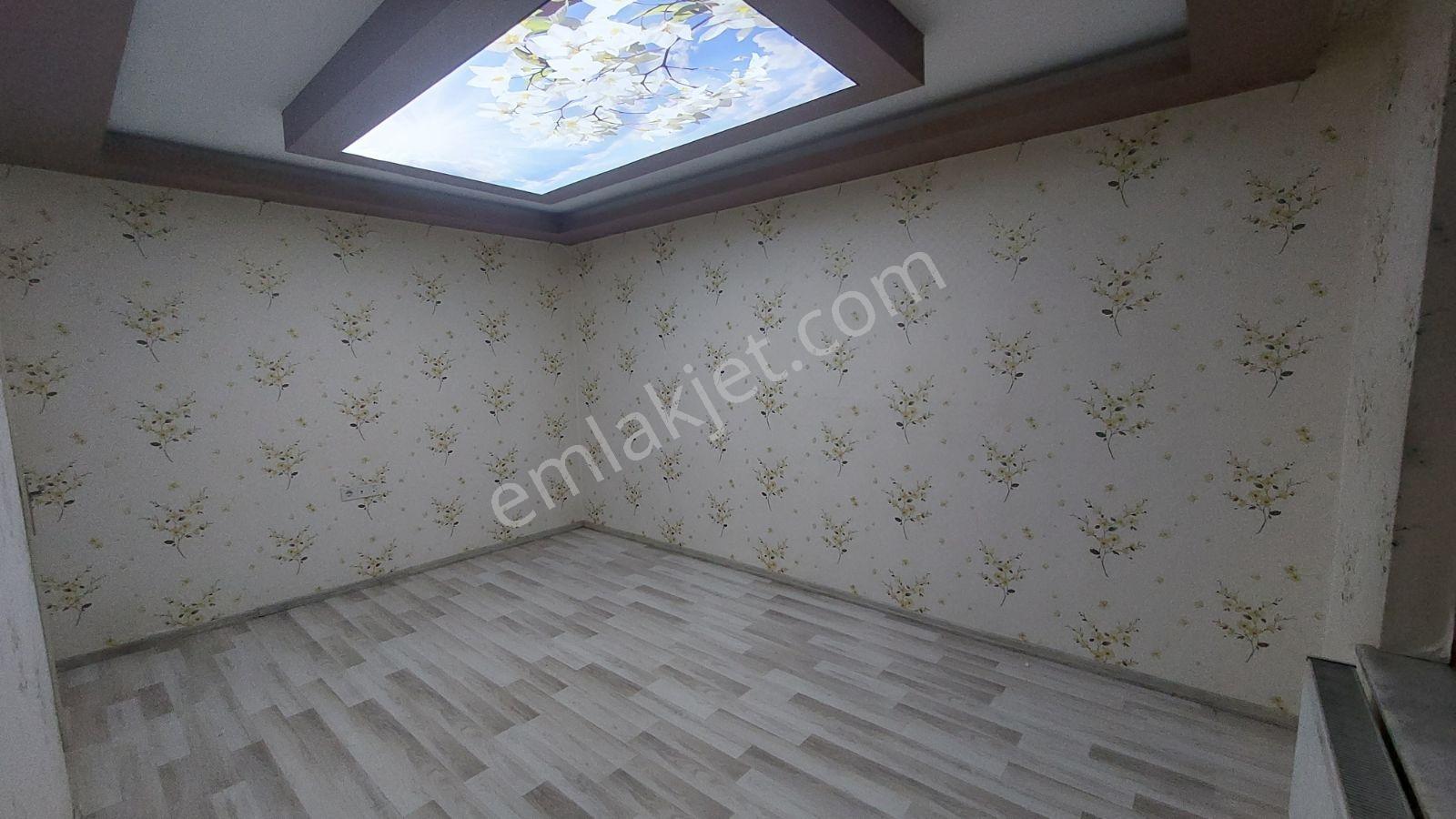 Bağlarbaşında Asansörlü Full Yapılı Orta Kat Daire - Görsel 8