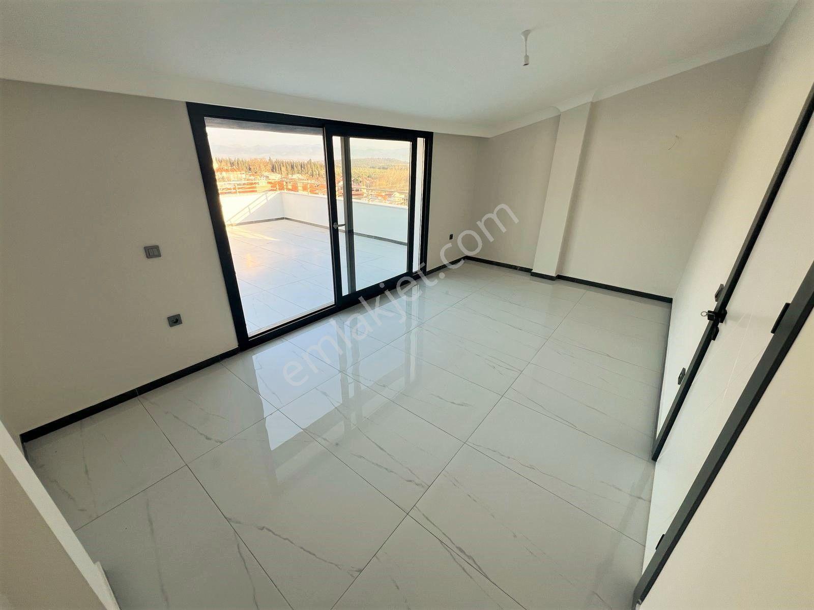 Akçay Aras Emlaktan Gürede 5+1 Müstakil Geniş Villa - Görsel 24
