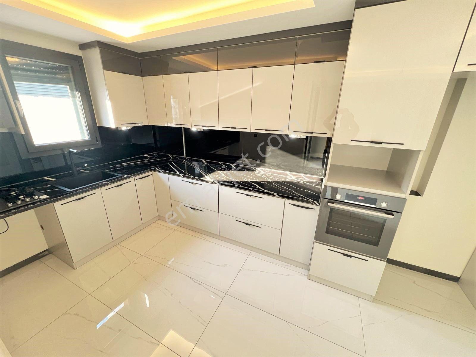 Akçay Aras Emlaktan Gürede 5+1 Müstakil Geniş Villa - Görsel 10
