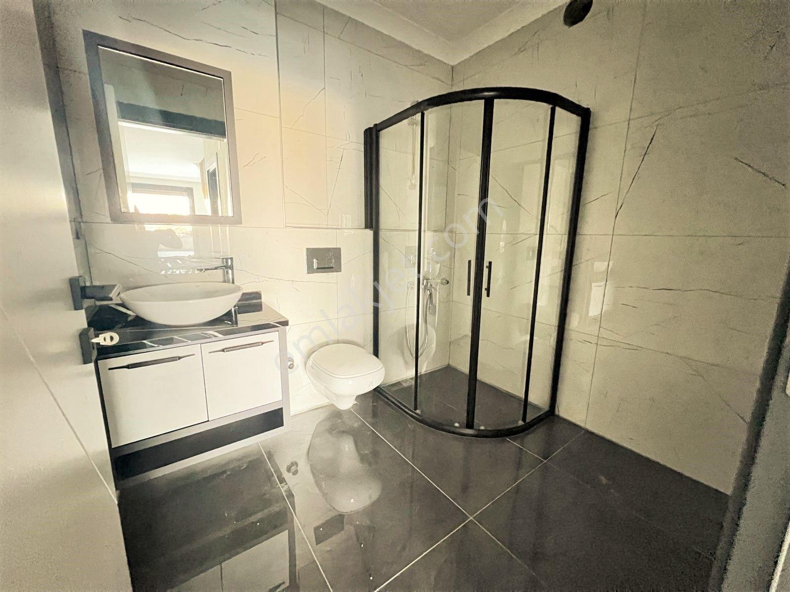 Akçay Aras Emlaktan Gürede 5+1 Müstakil Geniş Villa - Görsel 35