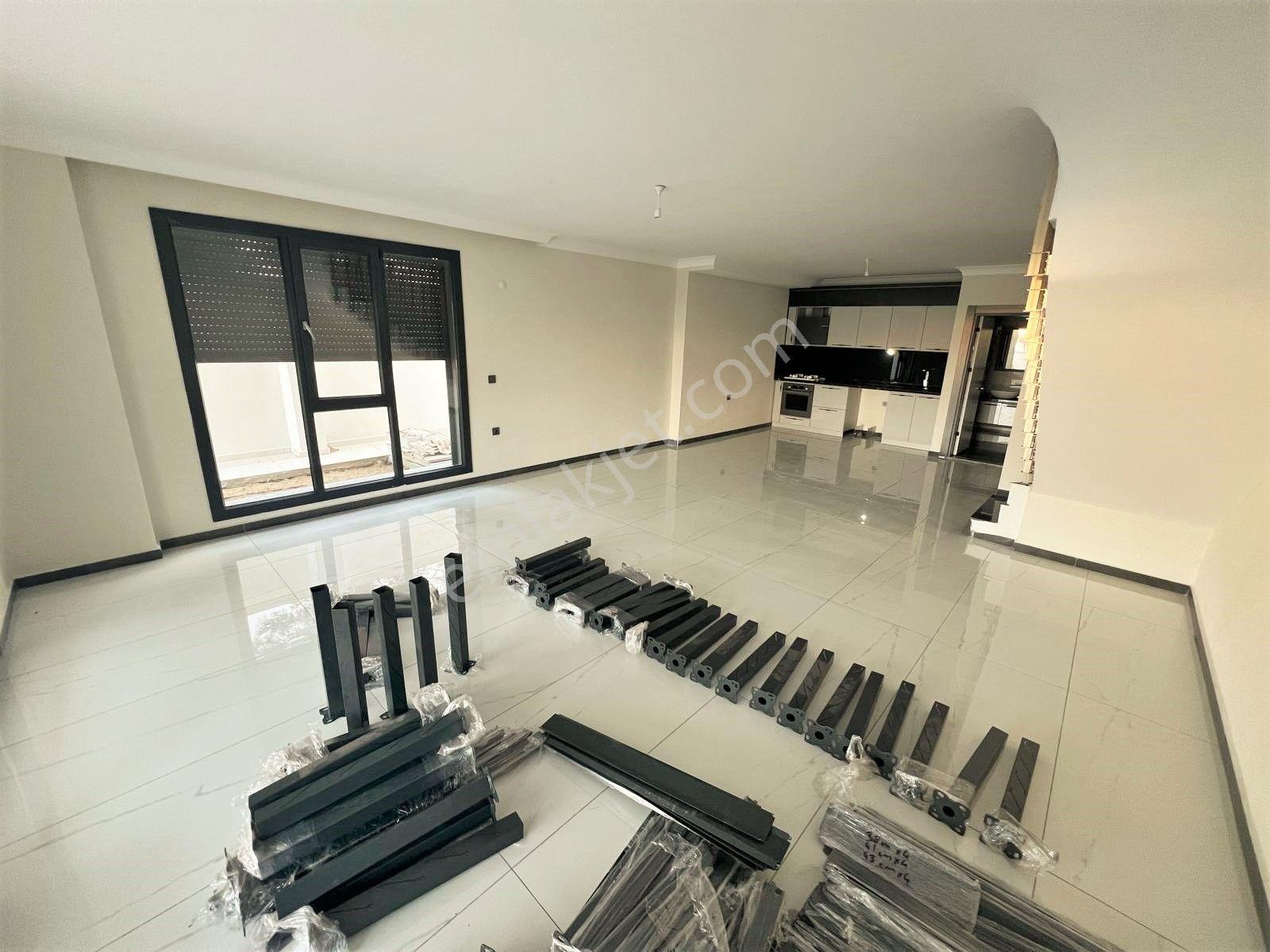 Akçay Aras Emlaktan Gürede 5+1 Müstakil Geniş Villa - Görsel 33