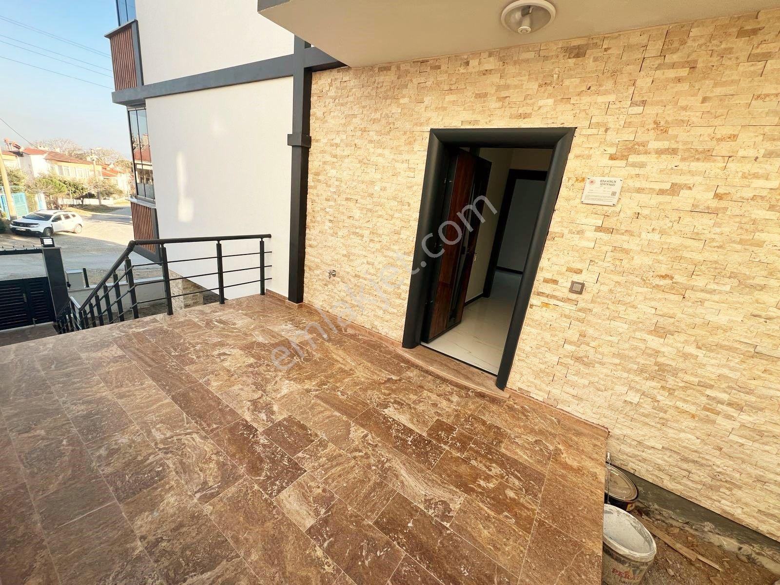 Akçay Aras Emlaktan Gürede 5+1 Müstakil Geniş Villa - Görsel 29