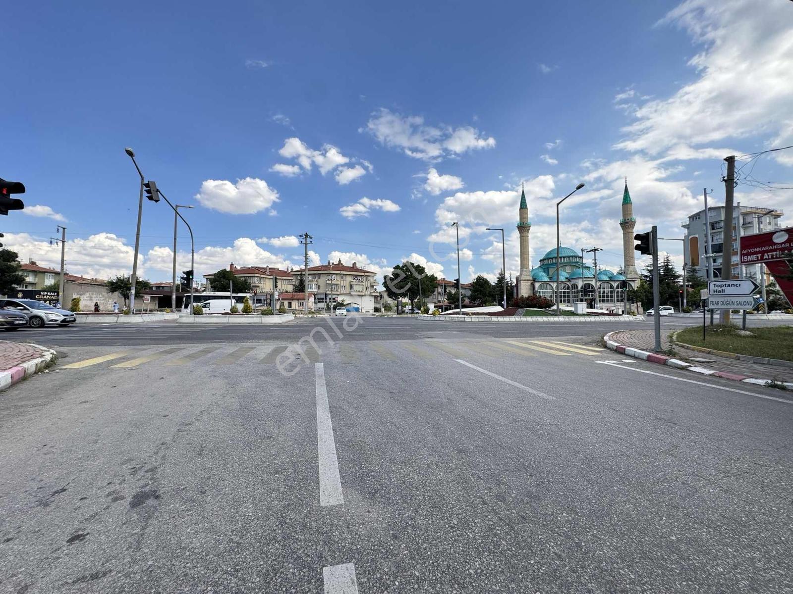 Afyonkarahisar H.a.yesevi Mah.de Fırsat Cadde Üzeri Köşe Dükkan - Görsel 16