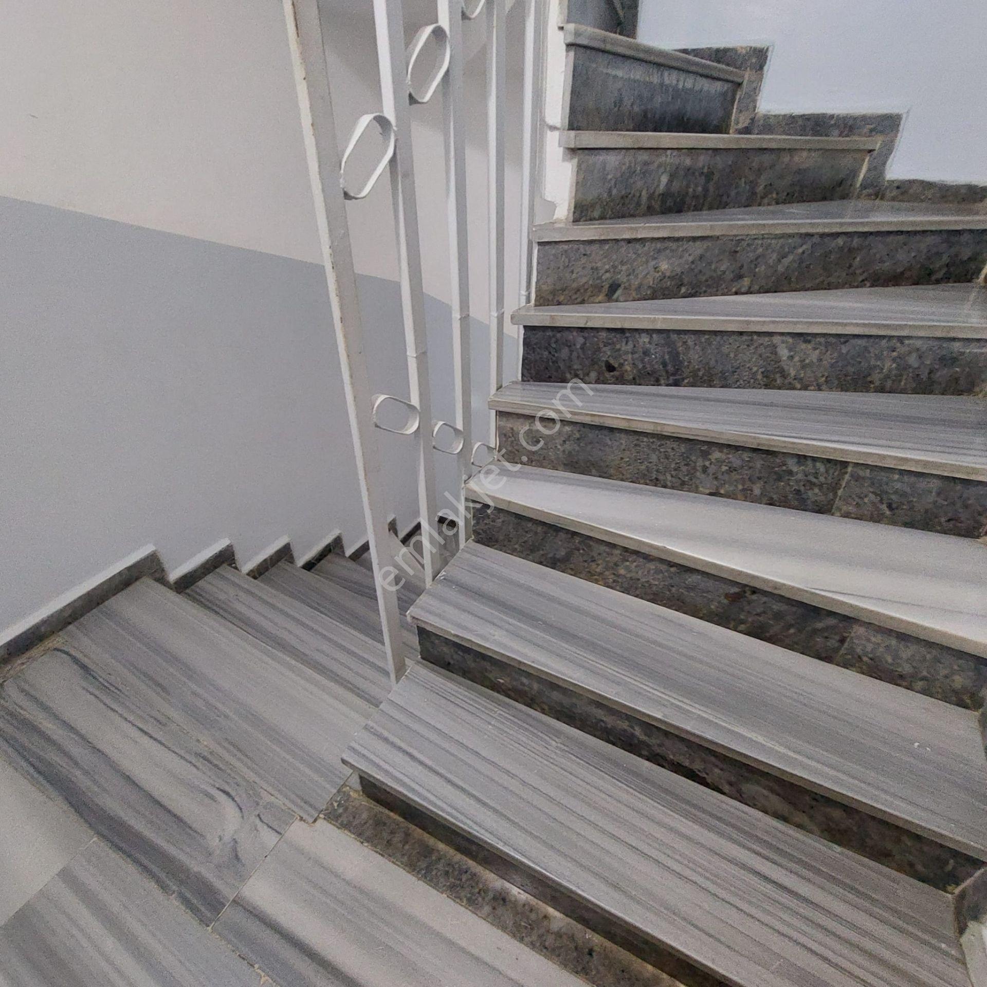 Tarabyaüstünde Doğa Manzaralı Ulaşım Yakın Eşyalı 2+1 Kiralık Daire - Görsel 8