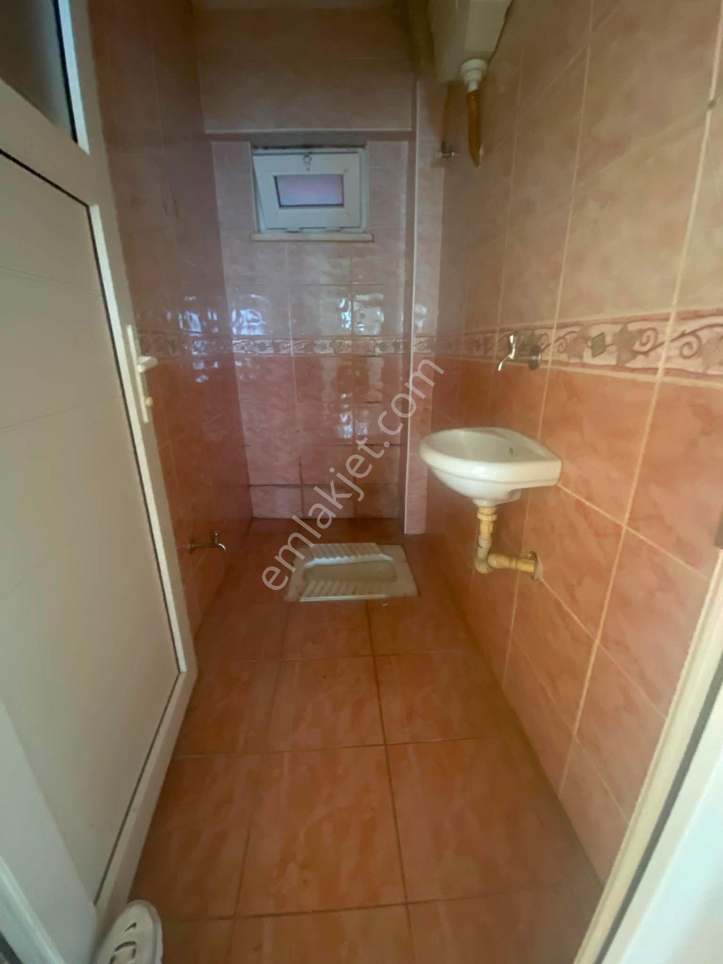 Bursa Davutkadı Ortayolda 3+1 110m2 1.(arakat) Kombili Daire - Görsel 16