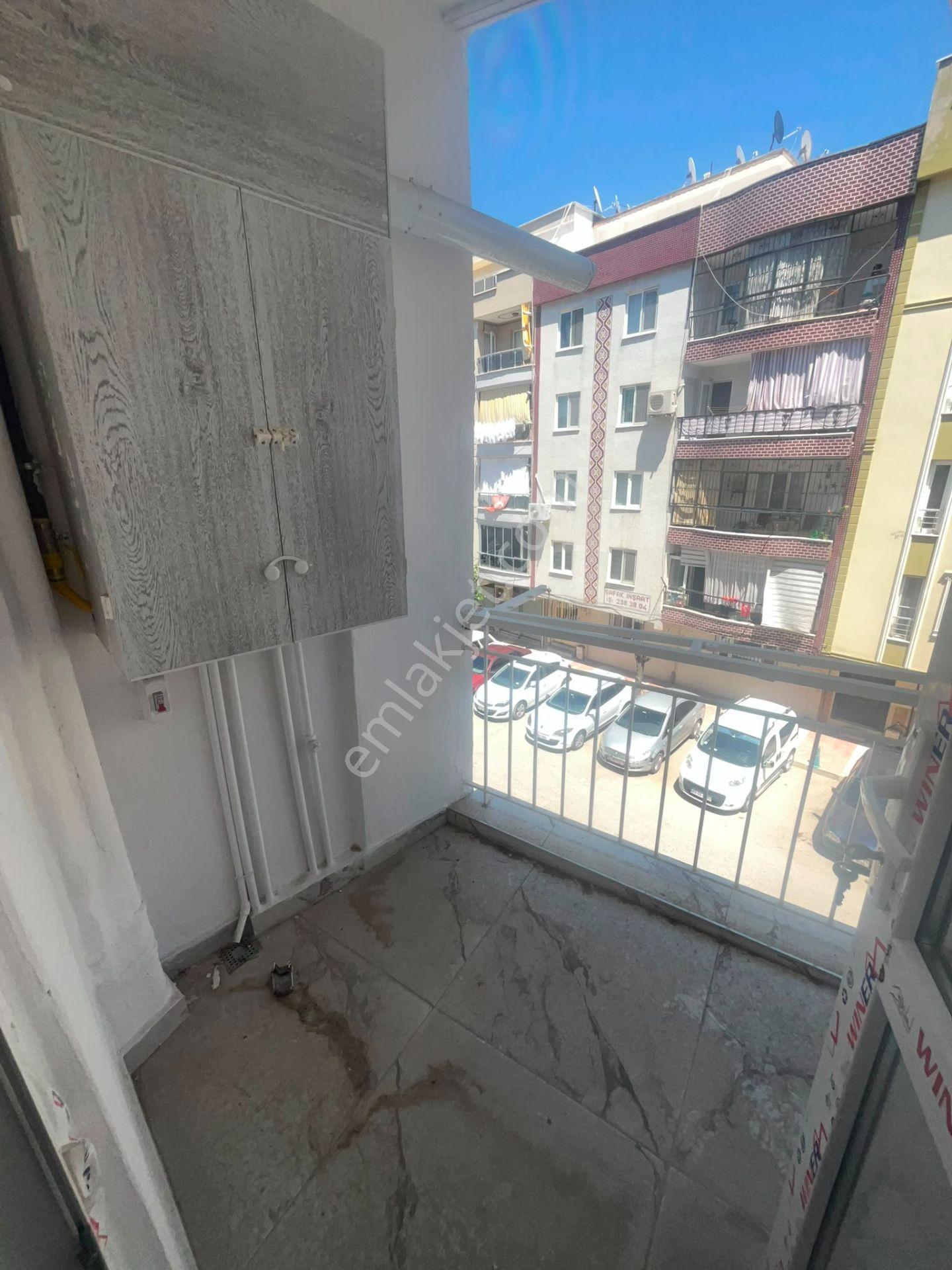 Alaybey Mahallesi Satılık Daire 2+1 90m2 M2 5 Katlının 2 Katı Full Özelikli Banyolu - Görsel 12
