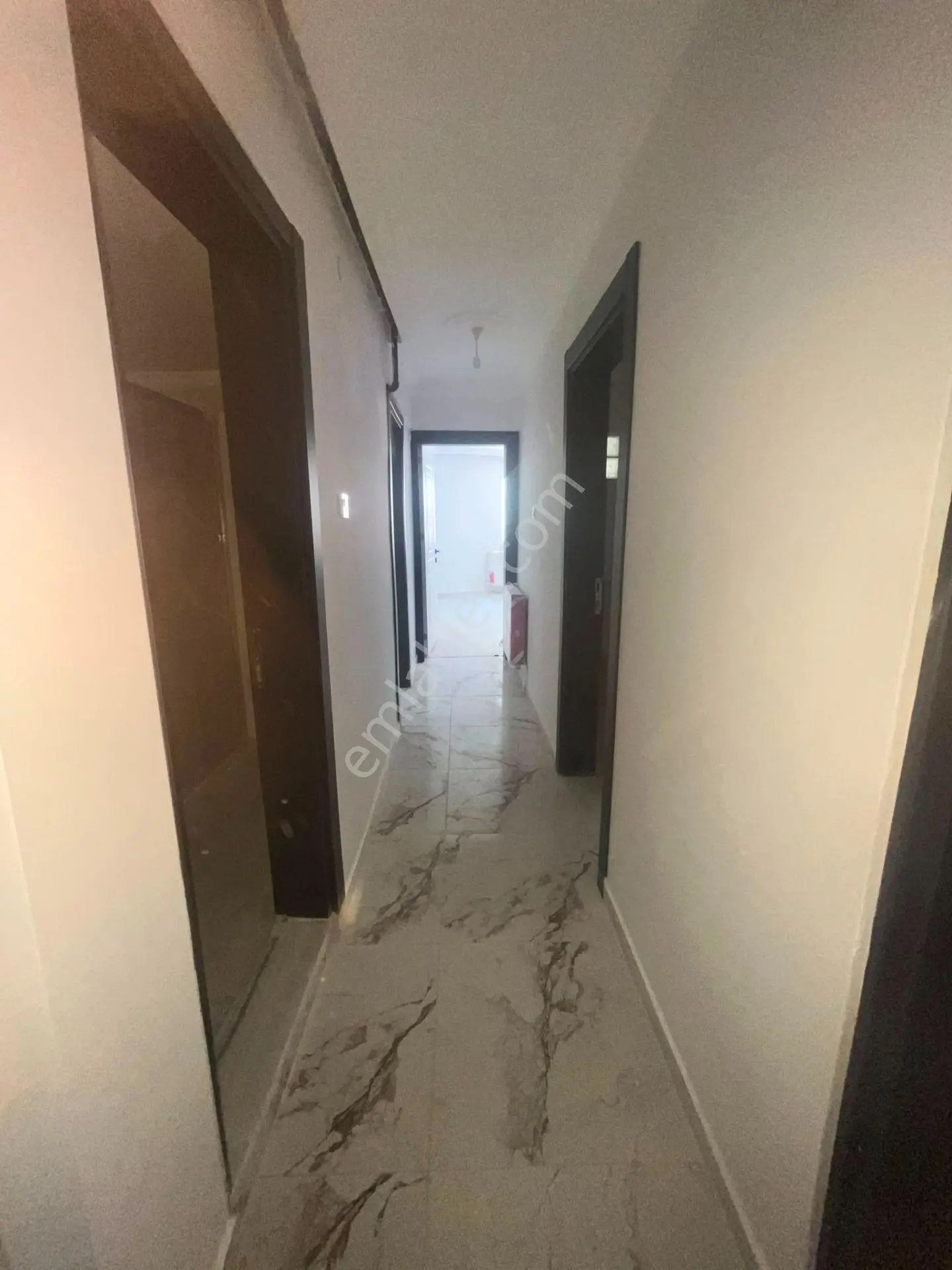 Alaybey Mahallesi Satılık Daire 2+1 90m2 M2 5 Katlının 2 Katı Full Özelikli Banyolu - Görsel 2