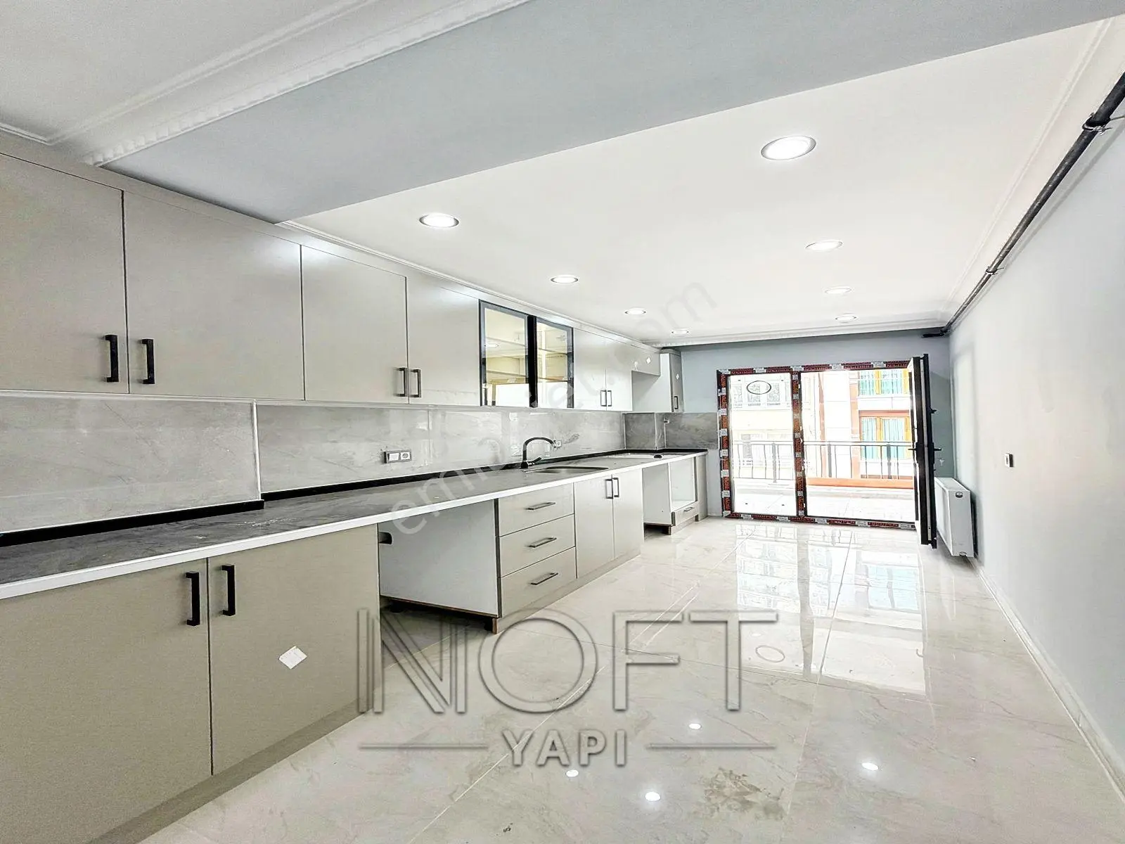 Esenyurt Akevler Mahallesi Satılık 2+1 120 M2 Sıfır Boş Daire Balkonlu Asansörlü Banyo Wc Ayrı - Görsel 5
