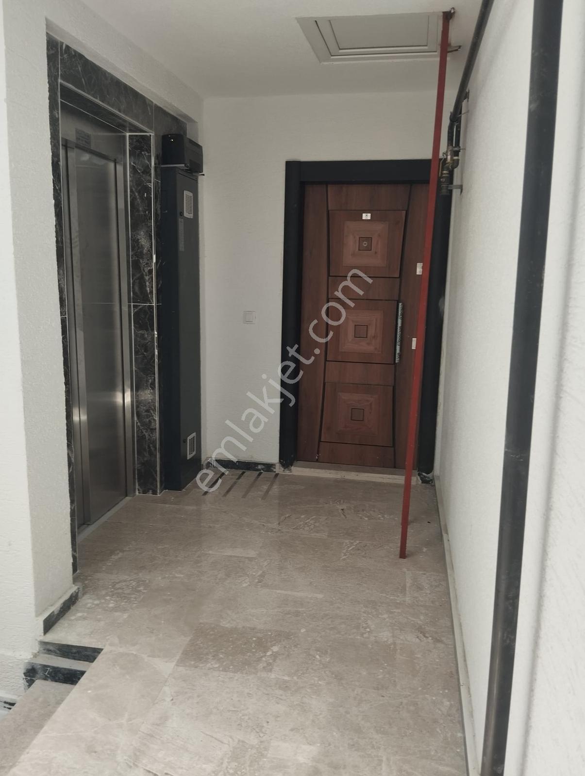 Darıca Sırasöğütler Mahallesi'nde Satılık Sıfır 3+1 Daire - Görsel 8