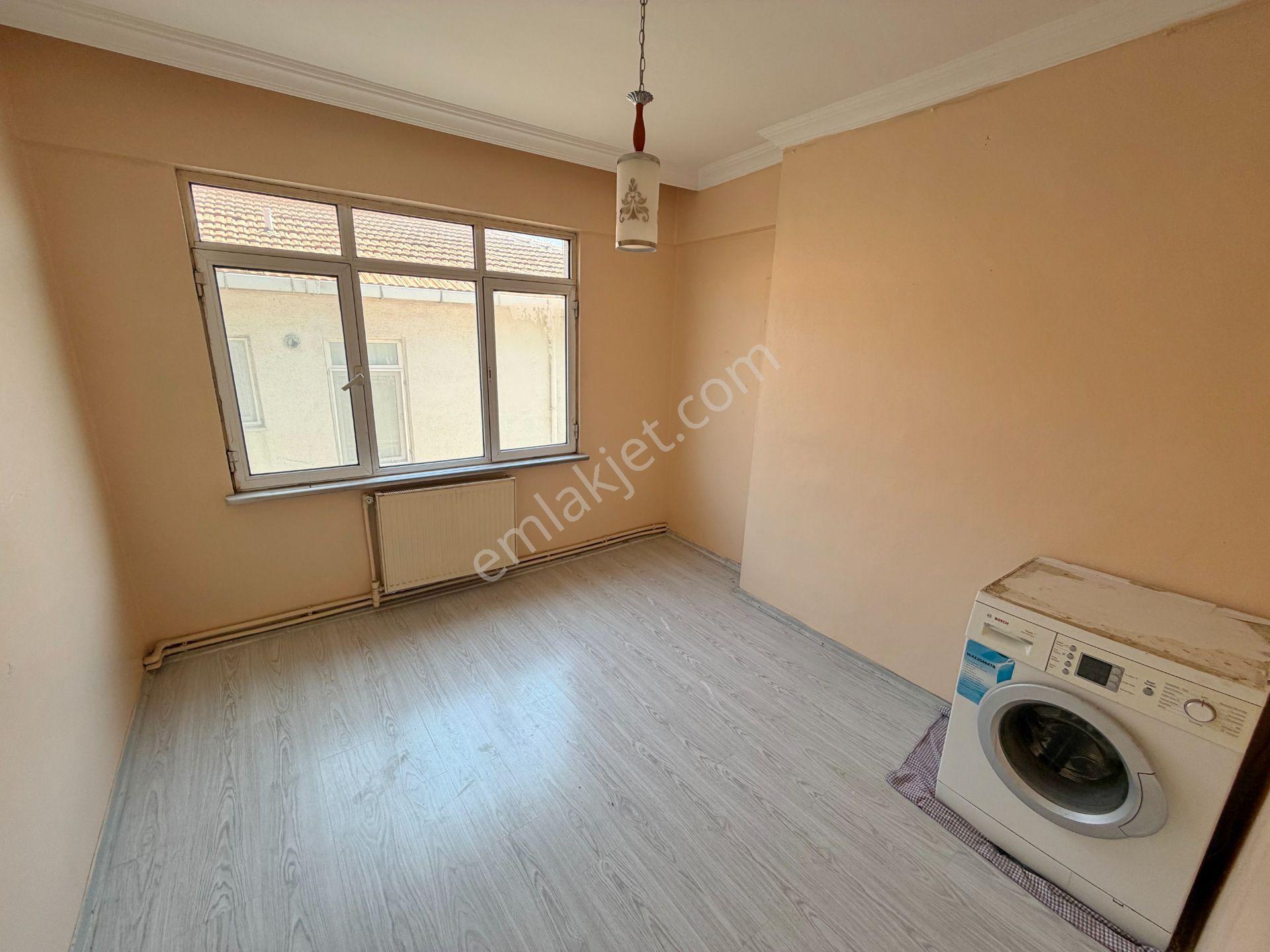 * Meral R5621 Barbaros Cad En Üst Kat Deniz Manzaralı Geniş 2+1 - Görsel 12