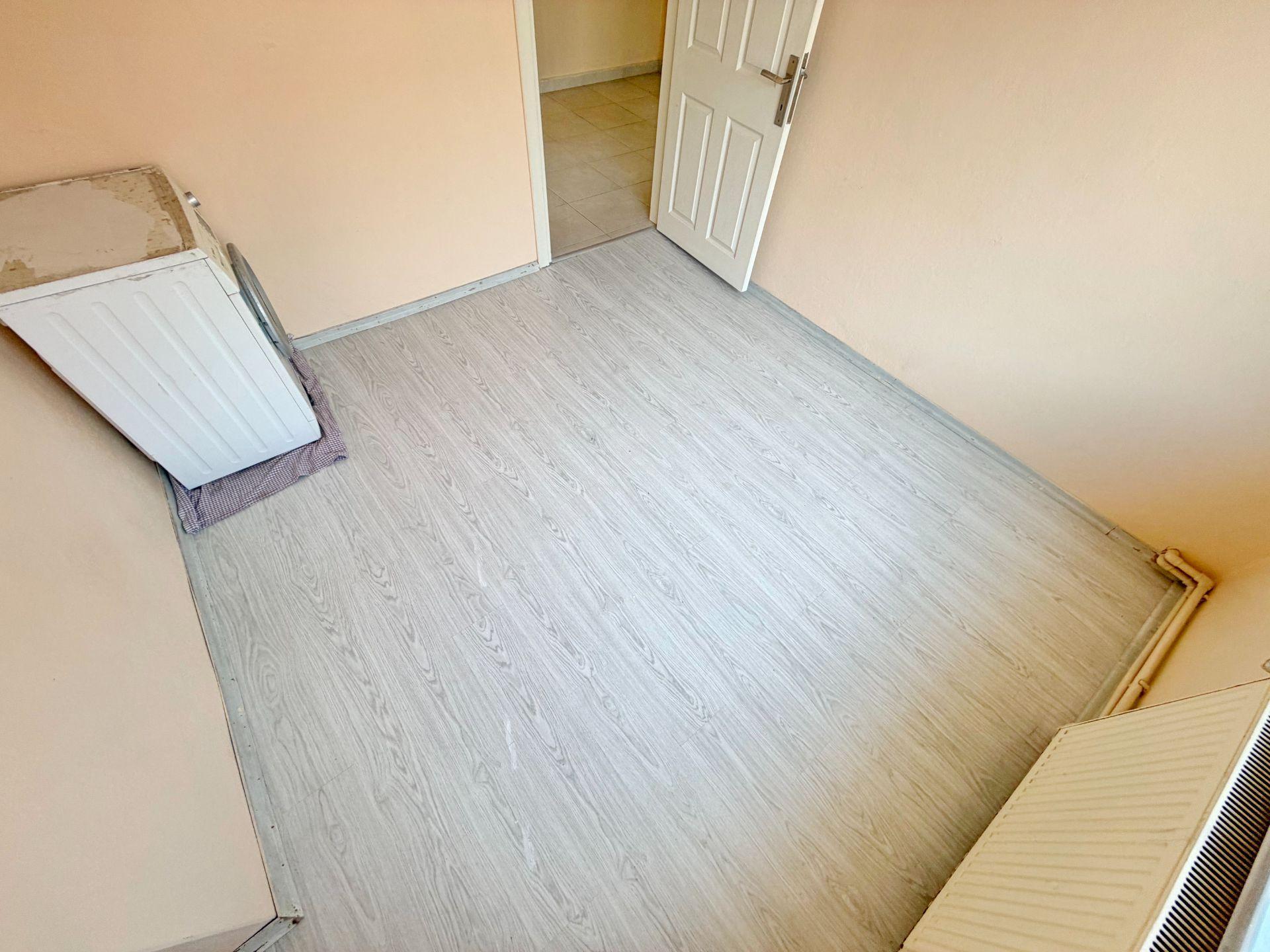 * Meral R5621 Barbaros Cad En Üst Kat Deniz Manzaralı Geniş 2+1 - Görsel 15