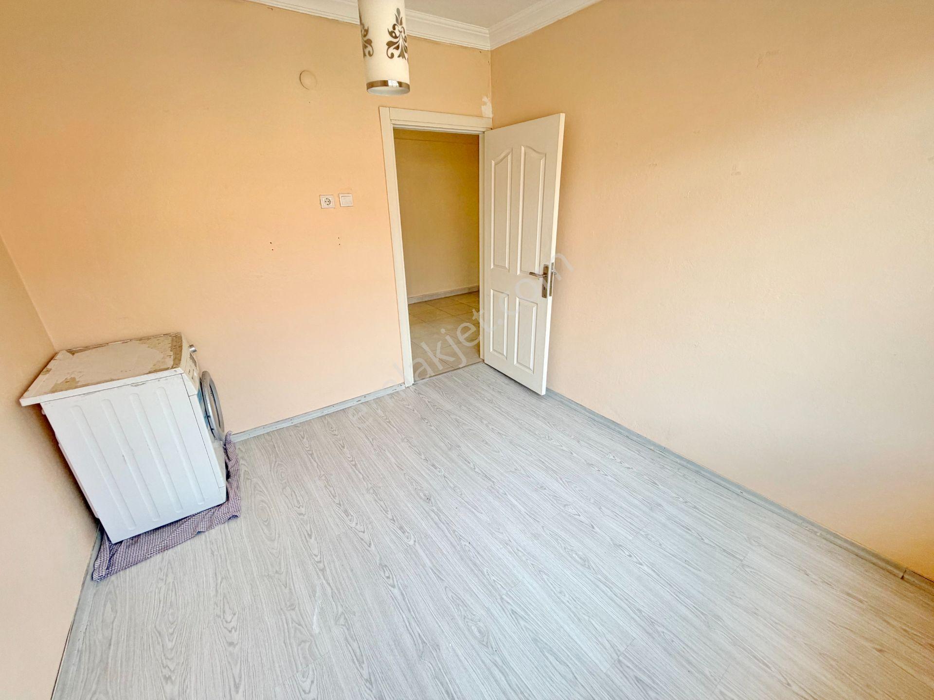 * Meral R5621 Barbaros Cad En Üst Kat Deniz Manzaralı Geniş 2+1 - Görsel 14