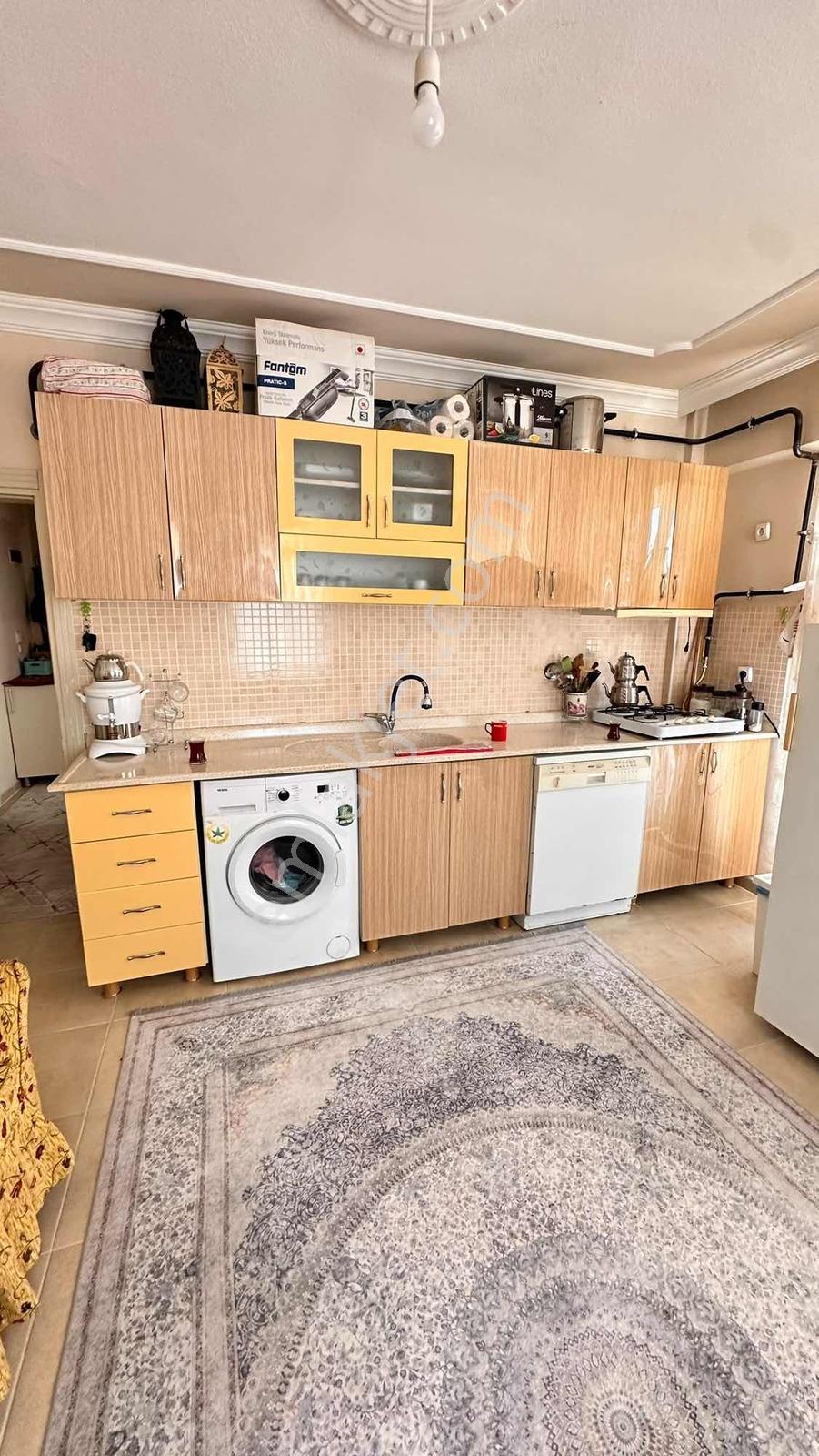 Denize Yakın Ara Kat Kombili Genişm2 Eşyalı 1+1 Acil Satılık - Görsel 13