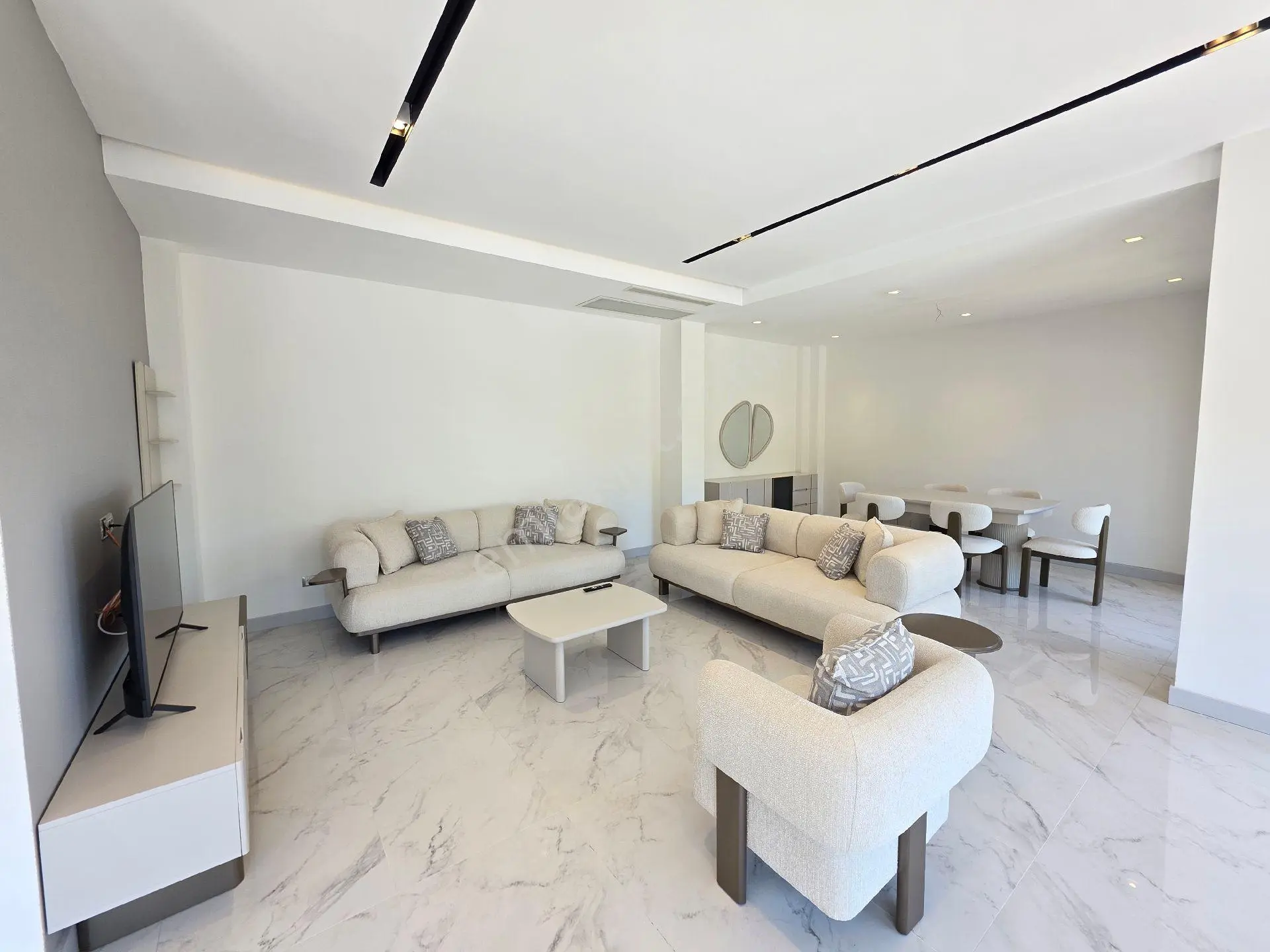 Ortakent Yahşi'de Site İçi 4+1 Havuzlu Deniz Manzaralı Villa ! - Görsel 12