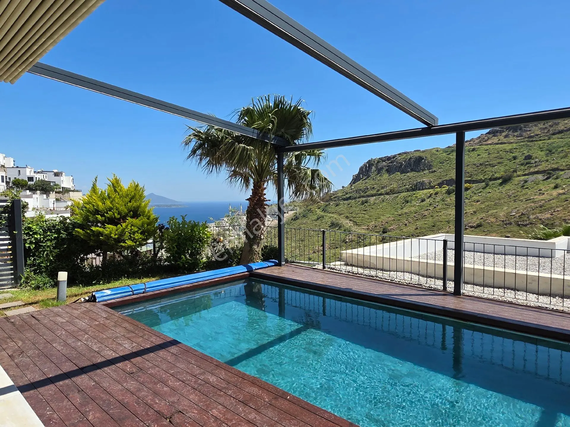 Ortakent Yahşi'de Site İçi 4+1 Havuzlu Deniz Manzaralı Villa ! - Görsel 11