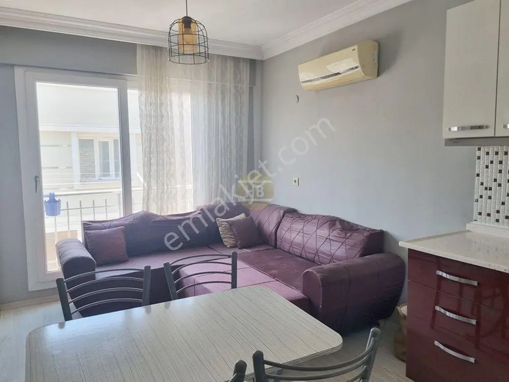 Hb'den 1+1 Eşyalı Kiralık Daire, Doğu Gazi Bulvarı'na Yakın - Görsel 2